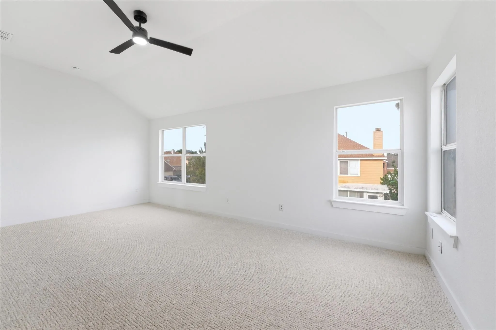 Single Family Residence For Rent in Tarrant County , 7301 Tin Cup Drive, Arlington, Texas 76001, 4 Bedroom, 3 Bathroom, 2 Garage spaces, 3,032 Sqft, built in 2001, mls#21410453, Real Estate Agent in Arlington, Homes For Rent in Tarrant county, Homes For Rent in Arlington, Realtor in Arlington Texas, Real Estate Brokerage Independent Realty Texas, Luminita Cordes Realtor