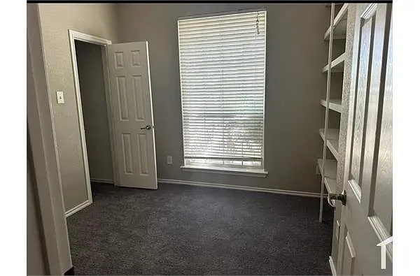 Single Family Residence For Rent in Tarrant County , 4400 Southbend Drive, Fort Worth, Texas 76123, 5 Bedroom, 2 Bathroom, 2 Garage spaces, 1,901 Sqft, built in 2005, mls#21410490, Real Estate Agent in Fort Worth, Homes For Rent in Tarrant county, Homes For Rent in Fort Worth, Realtor in Fort Worth Texas, Real Estate Brokerage Independent Realty Texas, Luminita Cordes Realtor