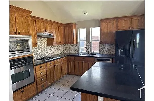 Single Family Residence For Rent in Tarrant County , 4400 Southbend Drive, Fort Worth, Texas 76123, 5 Bedroom, 2 Bathroom, 2 Garage spaces, 1,901 Sqft, built in 2005, mls#21410490, Real Estate Agent in Fort Worth, Homes For Rent in Tarrant county, Homes For Rent in Fort Worth, Realtor in Fort Worth Texas, Real Estate Brokerage Independent Realty Texas, Luminita Cordes Realtor