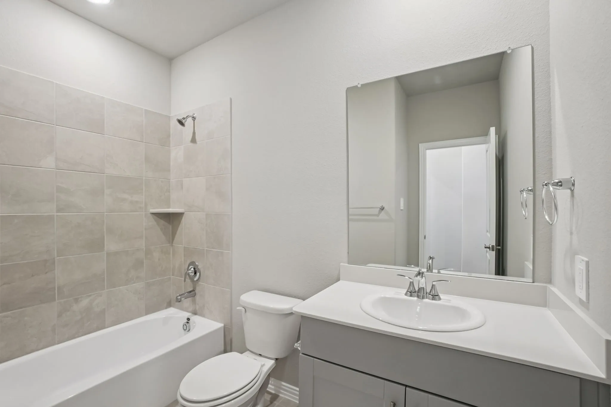 Photo is not of the actual home, but is an inspirational photo of builder’s model home and may depict options, furnishings, and/or decorator features that are not included.