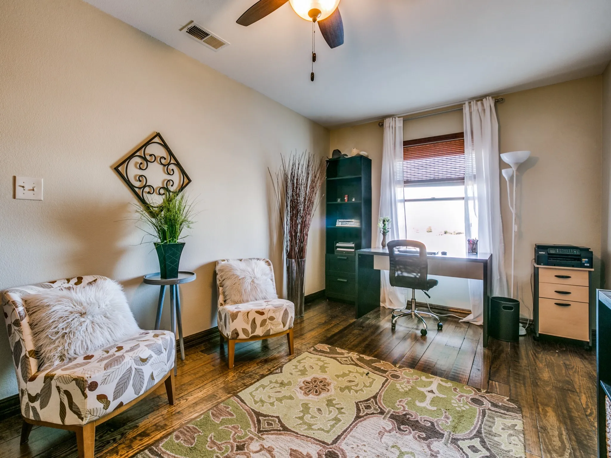 Single Family Residence For Sale in Rockwall County , 1930 W Fm 550, Mclendon Chisholm, Texas 75032, 4 Bedroom, 3 Bathroom, Garage spaces, 2,808 Sqft, built in 1987, mls#21410367, Real Estate Agent in Mclendon Chisholm, Homes For Sale in Rockwall county, Homes For Sale in Mclendon Chisholm, Realtor in Mclendon Chisholm Texas, Real Estate Brokerage Independent Realty Texas, Luminita Cordes Realtor