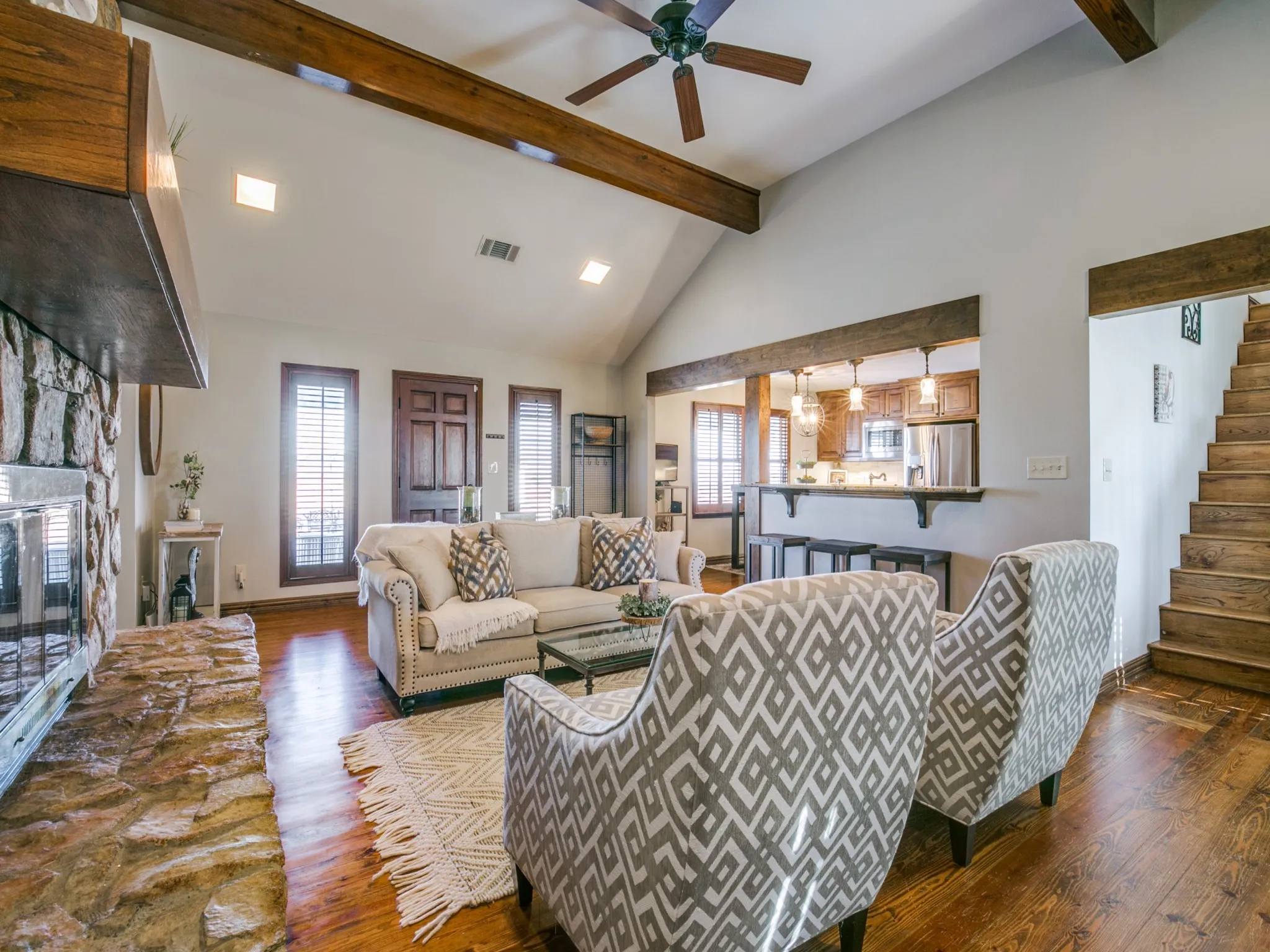 Single Family Residence For Sale in Rockwall County , 1930 W Fm 550, Mclendon Chisholm, Texas 75032, 4 Bedroom, 3 Bathroom, Garage spaces, 2,808 Sqft, built in 1987, mls#21410367, Real Estate Agent in Mclendon Chisholm, Homes For Sale in Rockwall county, Homes For Sale in Mclendon Chisholm, Realtor in Mclendon Chisholm Texas, Real Estate Brokerage Independent Realty Texas, Luminita Cordes Realtor