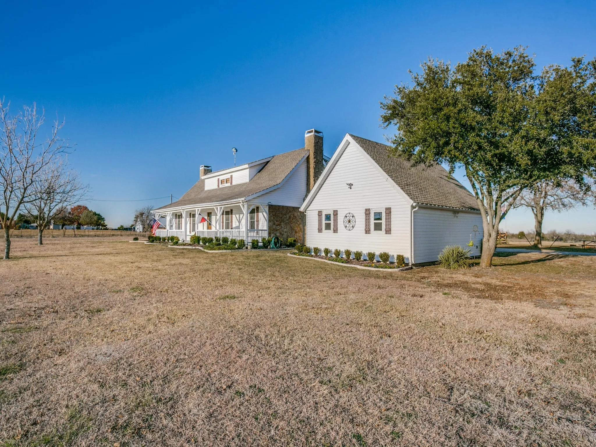 Single Family Residence For Sale in Rockwall County , 1930 W Fm 550, Mclendon Chisholm, Texas 75032, 4 Bedroom, 3 Bathroom, Garage spaces, 2,808 Sqft, built in 1987, mls#21410367, Real Estate Agent in Mclendon Chisholm, Homes For Sale in Rockwall county, Homes For Sale in Mclendon Chisholm, Realtor in Mclendon Chisholm Texas, Real Estate Brokerage Independent Realty Texas, Luminita Cordes Realtor