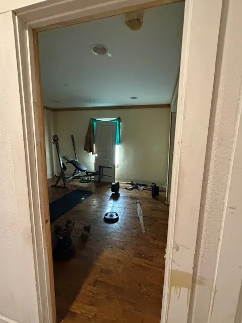 Single Family Residence For Sale in Dallas County , 3512 Toronto Street, Dallas, Texas 75212, 1 Bedroom, 1 Bathroom, Garage spaces, 1,656 Sqft, built in 1945, mls#21410508, Real Estate Agent in Dallas, Homes For Sale in Dallas county, Homes For Sale in Dallas, Realtor in Dallas Texas, Real Estate Brokerage Independent Realty Texas, Luminita Cordes Realtor