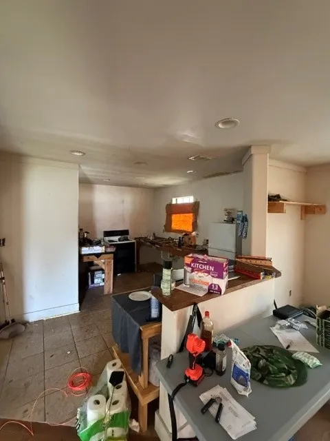 Single Family Residence For Sale in Dallas County , 3512 Toronto Street, Dallas, Texas 75212, 1 Bedroom, 1 Bathroom, Garage spaces, 1,656 Sqft, built in 1945, mls#21410508, Real Estate Agent in Dallas, Homes For Sale in Dallas county, Homes For Sale in Dallas, Realtor in Dallas Texas, Real Estate Brokerage Independent Realty Texas, Luminita Cordes Realtor