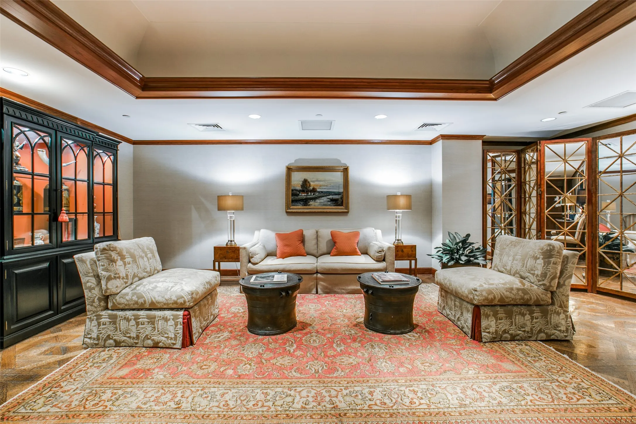 Single Family Residence For Sale in Dallas County , 3831 Turtle Creek Boulevard 22C, Dallas, Texas 75219, 2 Bedroom, 3 Bathroom, 2 Garage spaces, 2,074 Sqft, built in 1981, mls#21409958, Real Estate Agent in Dallas, Homes For Sale in Dallas county, Homes For Sale in Dallas, Realtor in Dallas Texas, Real Estate Brokerage Independent Realty Texas, Luminita Cordes Realtor