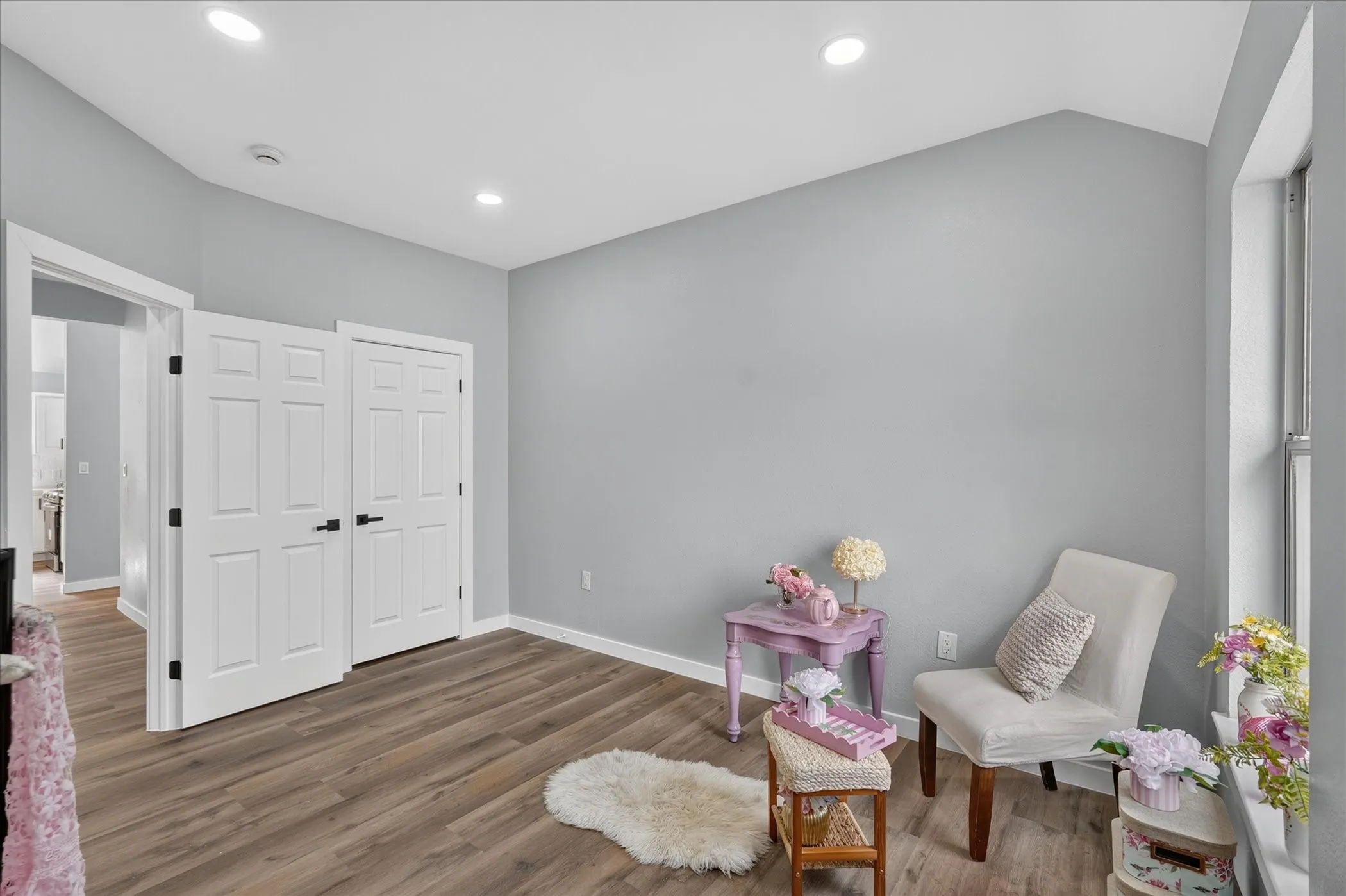 Single Family Residence For Sale in Rockwall County , 1539 Murphy Drive, Rockwall, Texas 75087, 3 Bedroom, 2 Bathroom, 2 Garage spaces, 1,882 Sqft, built in 1998, mls#21410412, Real Estate Agent in Rockwall, Homes For Sale in Rockwall county, Homes For Sale in Rockwall, Realtor in Rockwall Texas, Real Estate Brokerage Independent Realty Texas, Luminita Cordes Realtor