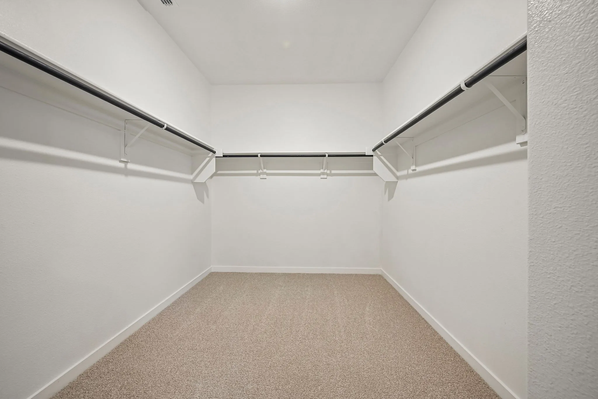 Photo is not of the actual home, but is an inspirational photo of builder’s model home and may depict options, furnishings, and/or decorator features that are not included.