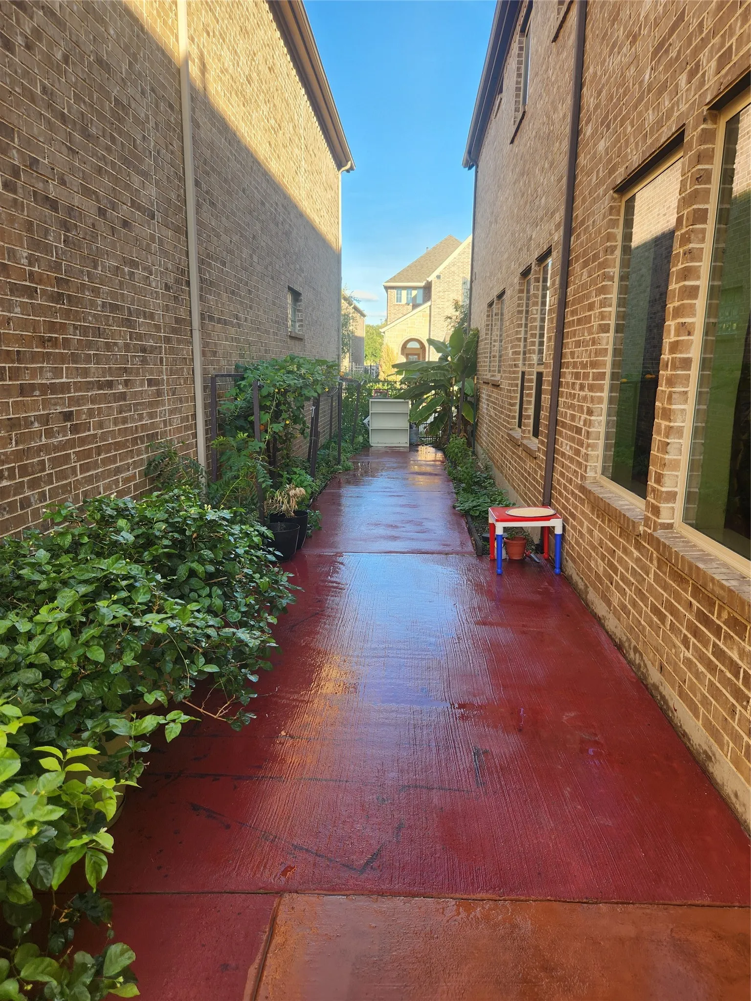 Single Family Residence For Rent in Dallas County , 3038 Ivy Hill Lane, Irving, Texas 75063, 4 Bedroom, 4 Bathroom, 2 Garage spaces, 3,170 Sqft, built in 2015, mls#21410238, Real Estate Agent in Irving, Homes For Rent in Dallas county, Homes For Rent in Irving, Realtor in Irving Texas, Real Estate Brokerage Independent Realty Texas, Luminita Cordes Realtor