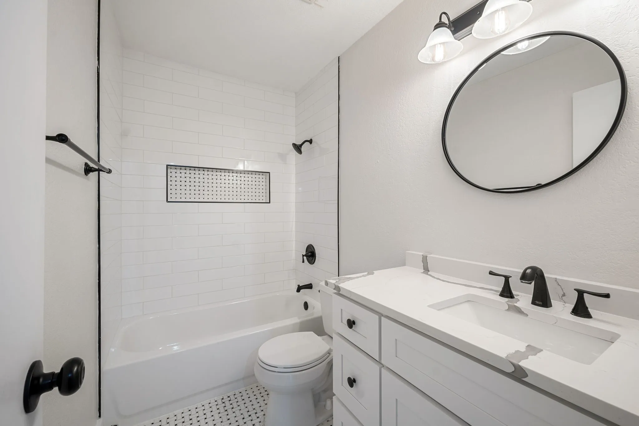 Single Family Residence For Sale in Collin County , 4541 Hartford Drive, Plano, Texas 75093, 3 Bedroom, 2 Bathroom, 2 Garage spaces, 1,738 Sqft, built in 1979, mls#21392198, Real Estate Agent in Plano, Homes For Sale in Collin county, Homes For Sale in Plano, Realtor in Plano Texas, Real Estate Brokerage Independent Realty Texas, Luminita Cordes Realtor