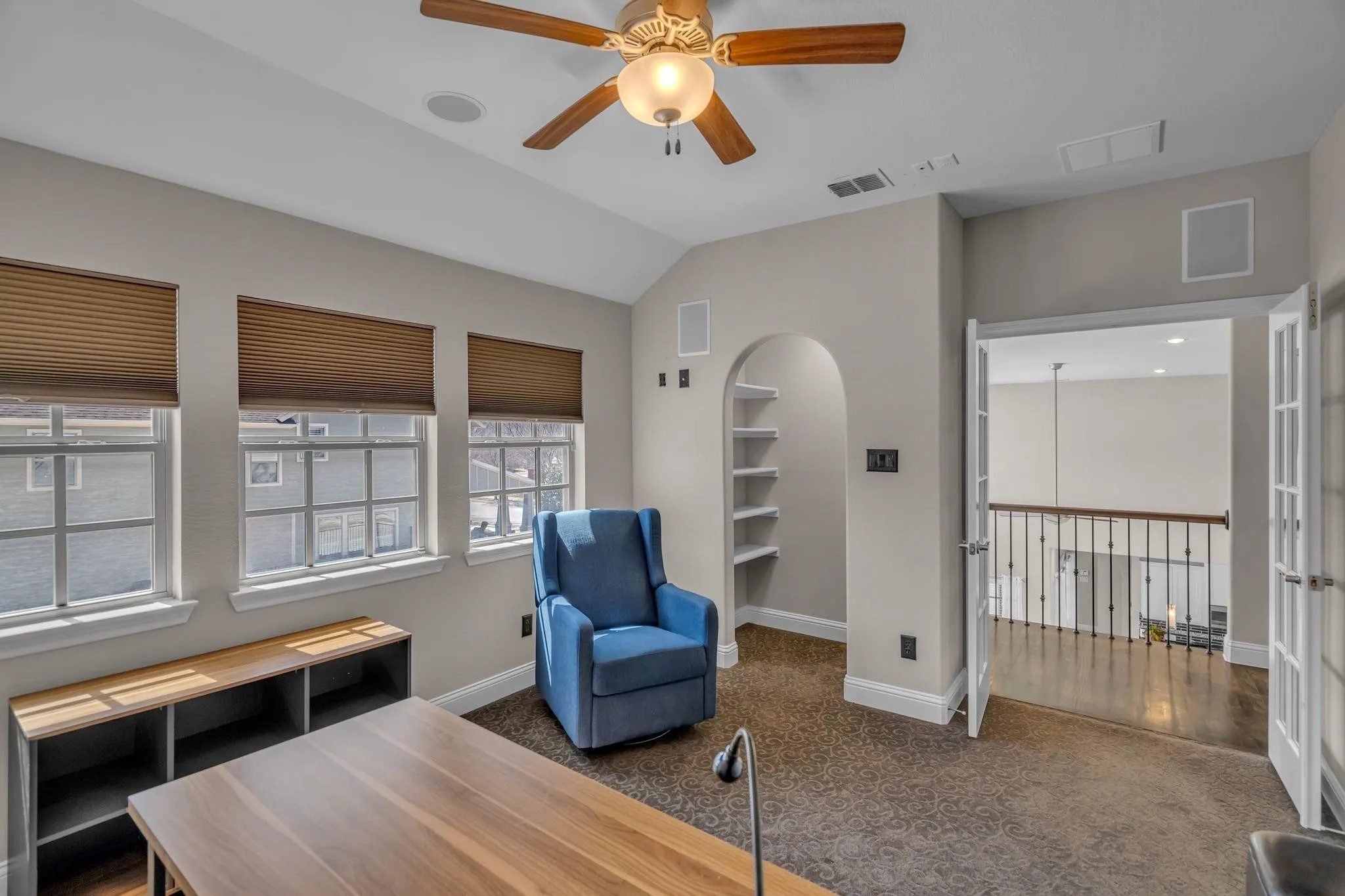 Single Family Residence For Sale in Denton County , 350 Loma Alta Drive, Flower Mound, Texas 75022, 3 Bedroom, 3 Bathroom, 2 Garage spaces, 2,336 Sqft, built in 2016, mls#21410609, Real Estate Agent in Flower Mound, Homes For Sale in Denton county, Homes For Sale in Flower Mound, Realtor in Flower Mound Texas, Real Estate Brokerage Independent Realty Texas, Luminita Cordes Realtor