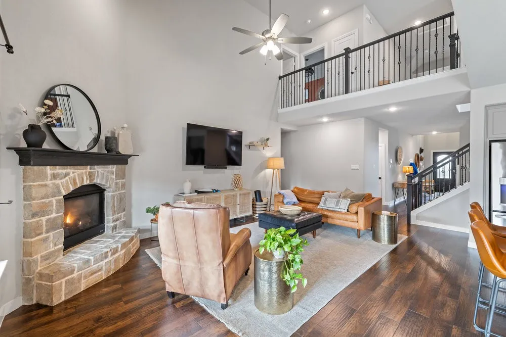 Single Family Residence For Sale in Denton County , 1905 13th Street, Argyle, Texas 76226, 5 Bedroom, 3 Bathroom, 2 Garage spaces, 2,760 Sqft, built in 2018, mls#21410597, Real Estate Agent in Argyle, Homes For Sale in Denton county, Homes For Sale in Argyle, Realtor in Argyle Texas, Real Estate Brokerage Independent Realty Texas, Luminita Cordes Realtor
