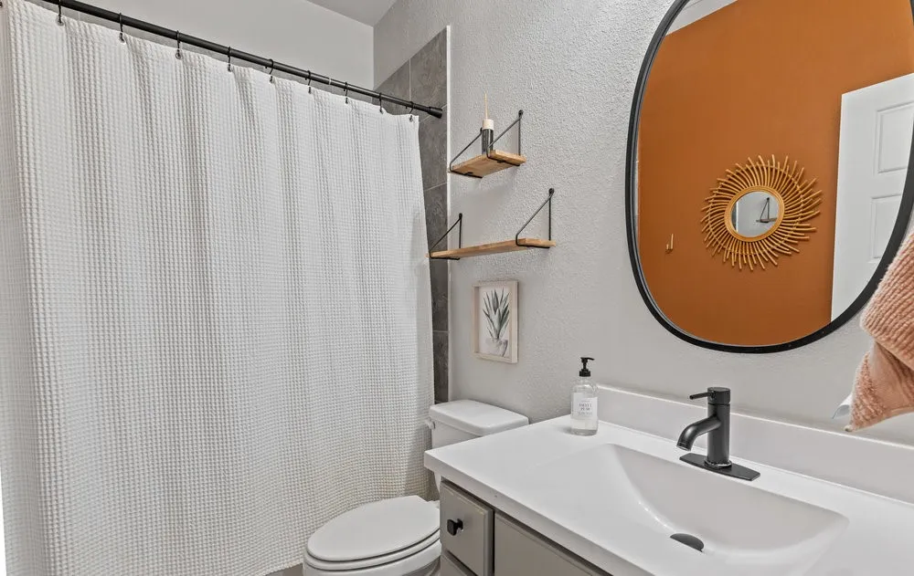 Single Family Residence For Sale in Denton County , 1905 13th Street, Argyle, Texas 76226, 5 Bedroom, 3 Bathroom, 2 Garage spaces, 2,760 Sqft, built in 2018, mls#21410597, Real Estate Agent in Argyle, Homes For Sale in Denton county, Homes For Sale in Argyle, Realtor in Argyle Texas, Real Estate Brokerage Independent Realty Texas, Luminita Cordes Realtor