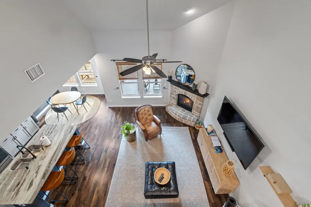 Single Family Residence For Sale in Denton County , 1905 13th Street, Argyle, Texas 76226, 5 Bedroom, 3 Bathroom, 2 Garage spaces, 2,760 Sqft, built in 2018, mls#21410597, Real Estate Agent in Argyle, Homes For Sale in Denton county, Homes For Sale in Argyle, Realtor in Argyle Texas, Real Estate Brokerage Independent Realty Texas, Luminita Cordes Realtor