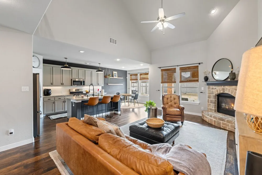 Single Family Residence For Sale in Denton County , 1905 13th Street, Argyle, Texas 76226, 5 Bedroom, 3 Bathroom, 2 Garage spaces, 2,760 Sqft, built in 2018, mls#21410597, Real Estate Agent in Argyle, Homes For Sale in Denton county, Homes For Sale in Argyle, Realtor in Argyle Texas, Real Estate Brokerage Independent Realty Texas, Luminita Cordes Realtor