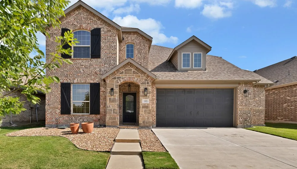 Single Family Residence For Sale