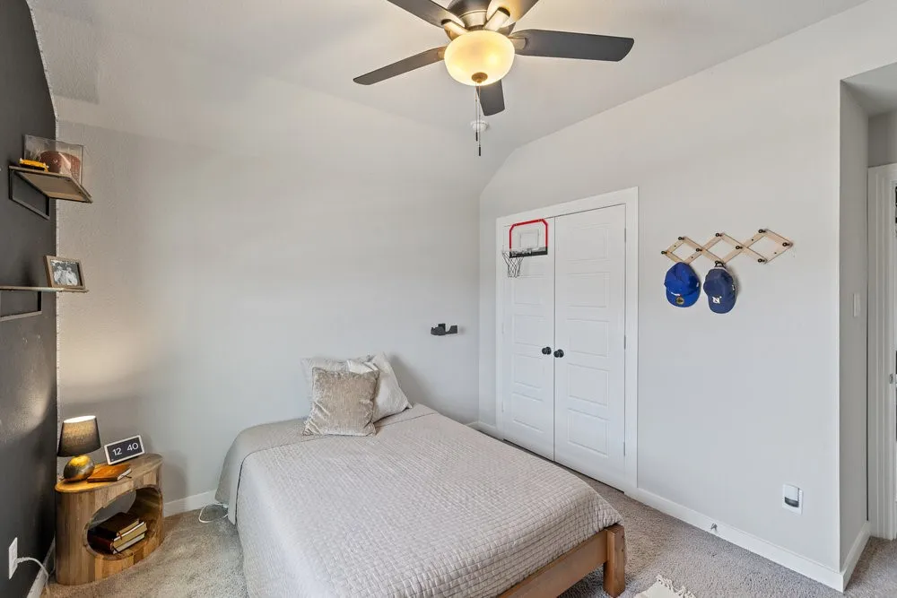 Single Family Residence For Sale in Denton County , 1905 13th Street, Argyle, Texas 76226, 5 Bedroom, 3 Bathroom, 2 Garage spaces, 2,760 Sqft, built in 2018, mls#21410597, Real Estate Agent in Argyle, Homes For Sale in Denton county, Homes For Sale in Argyle, Realtor in Argyle Texas, Real Estate Brokerage Independent Realty Texas, Luminita Cordes Realtor