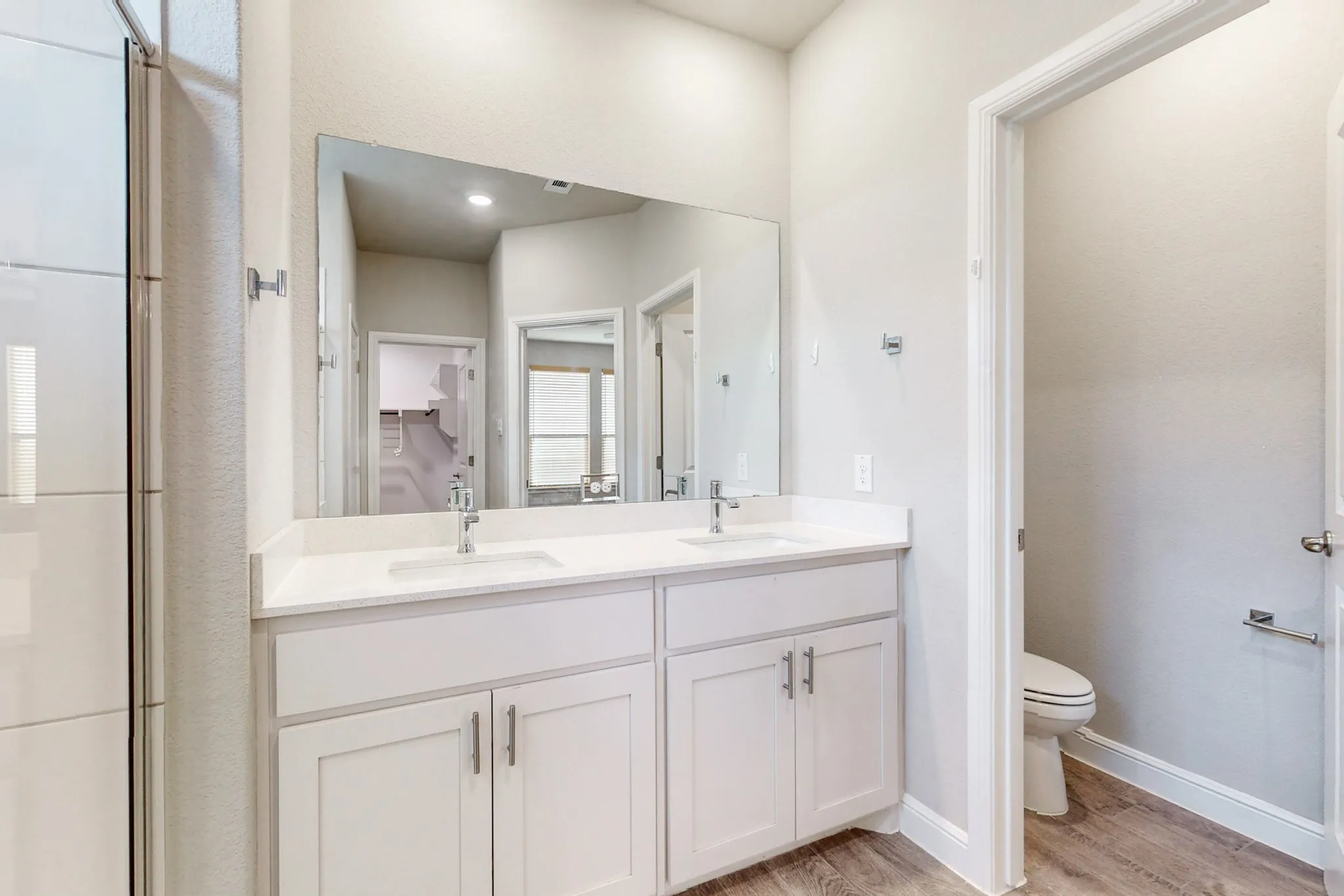 Single Family Residence For Rent in Wise County , 147 Texasage Street, Rhome, Texas 76078, 5 Bedroom, 3 Bathroom, 2 Garage spaces, 2,141 Sqft, built in 2023, mls#21410632, Real Estate Agent in Rhome, Homes For Rent in Wise county, Homes For Rent in Rhome, Realtor in Rhome Texas, Real Estate Brokerage Independent Realty Texas, Luminita Cordes Realtor