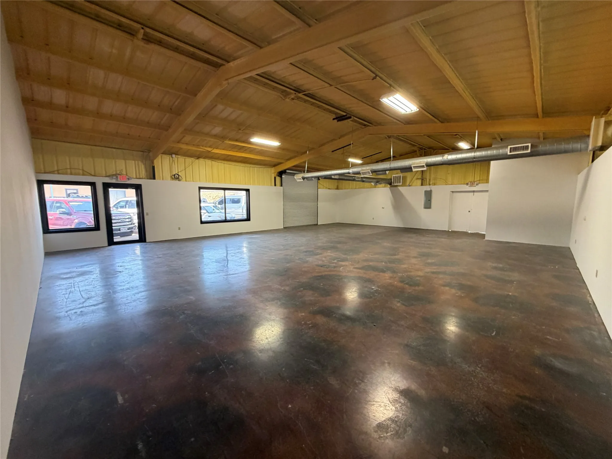 Industrial For Rent in Parker County , 2602 Fort Worth Highway, Hudson Oaks, Texas 76087, 0, 0, Garage spaces, 0 Sqft, built in 2018, mls#21410638, Real Estate Agent in Hudson Oaks, Homes For Rent in Parker county, Homes For Rent in Hudson Oaks, Realtor in Hudson Oaks Texas, Real Estate Brokerage Independent Realty Texas, Luminita Cordes Realtor