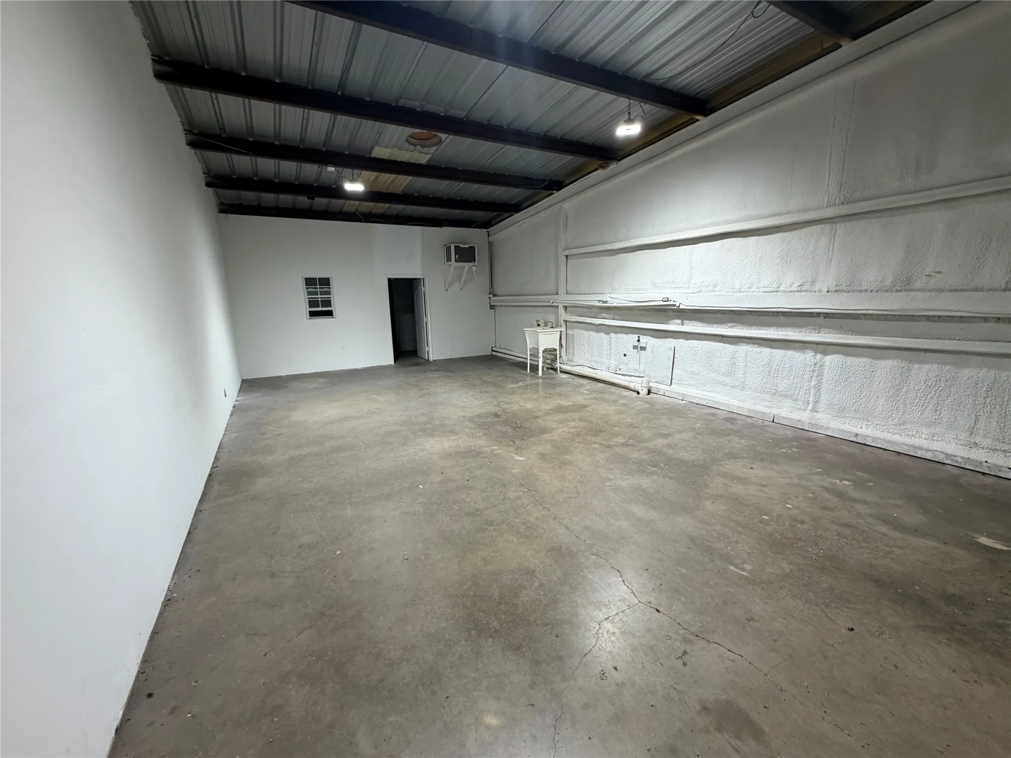 Industrial For Rent in Parker County , 2602 Fort Worth Highway, Hudson Oaks, Texas 76087, 0, 0, Garage spaces, 0 Sqft, built in 2018, mls#21410638, Real Estate Agent in Hudson Oaks, Homes For Rent in Parker county, Homes For Rent in Hudson Oaks, Realtor in Hudson Oaks Texas, Real Estate Brokerage Independent Realty Texas, Luminita Cordes Realtor