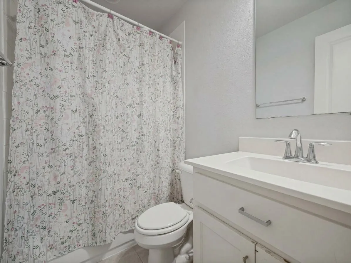 Single Family Residence For Rent in Denton County , 5112 Engleswood Trail, Lewisville, Texas 75056, 5 Bedroom, 4 Bathroom, 2 Garage spaces, 3,793 Sqft, built in 2015, mls#21409630, Real Estate Agent in Lewisville, Homes For Rent in Denton county, Homes For Rent in Lewisville, Realtor in Lewisville Texas, Real Estate Brokerage Independent Realty Texas, Luminita Cordes Realtor