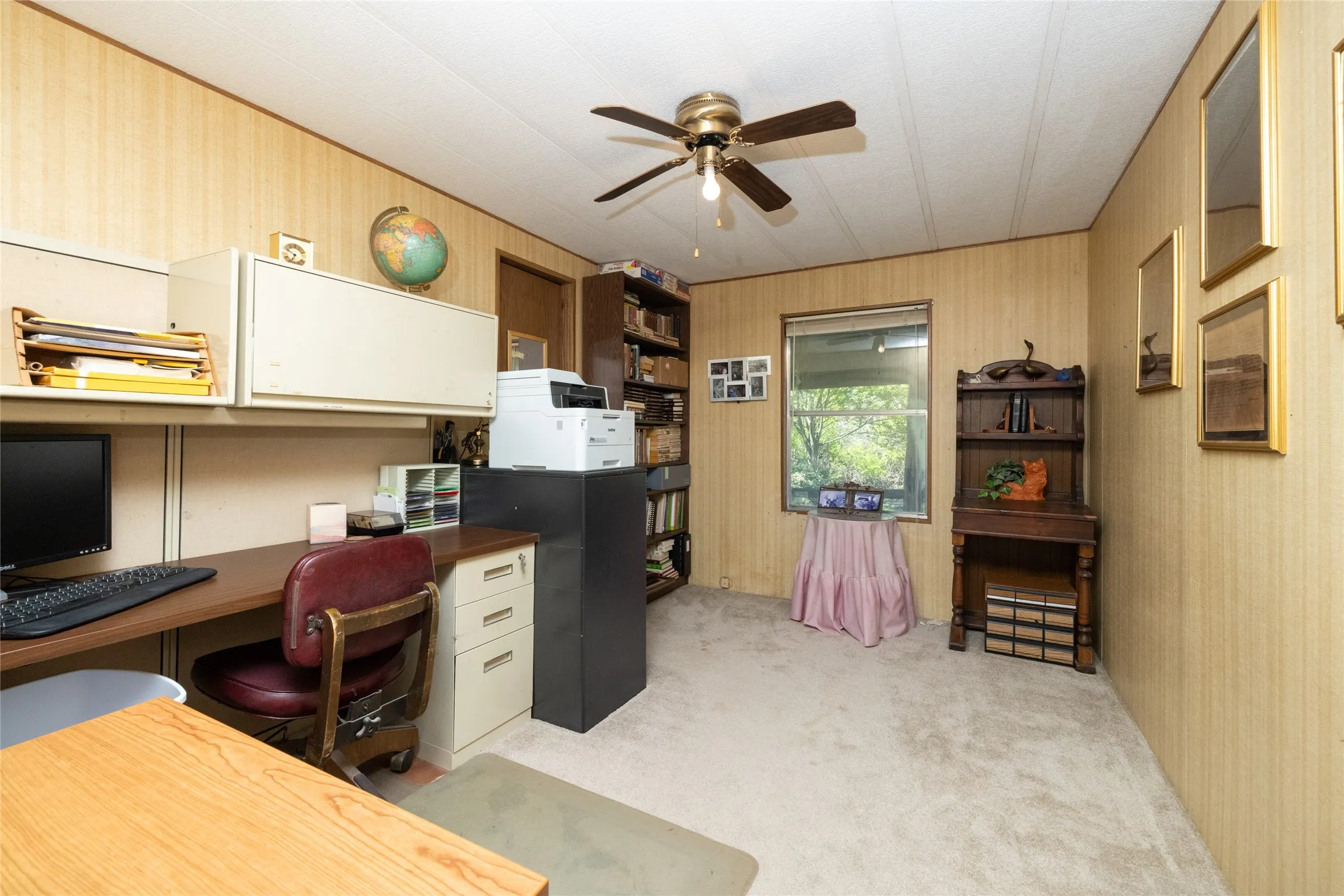 Mobile Home For Sale in Denton County , 14260 Warbler Lane, Haslet, Texas 76052, 3 Bedroom, 2 Bathroom, 2 Garage spaces, 1,200 Sqft, built in 1989, mls#21410334, Real Estate Agent in Haslet, Homes For Sale in Denton county, Homes For Sale in Haslet, Realtor in Haslet Texas, Real Estate Brokerage Independent Realty Texas, Luminita Cordes Realtor