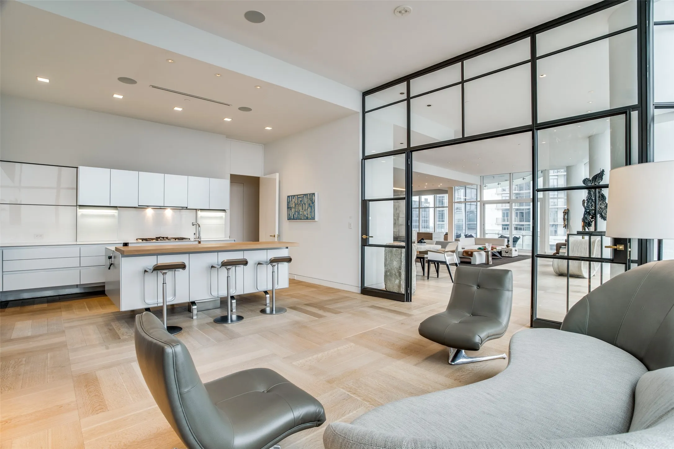 Condominium For Rent in Dallas County , 1918 Olive Street 1902, Dallas, Texas 75201, 2 Bedroom, 3 Bathroom, 3 Garage spaces, 4,998 Sqft, built in 2014, mls#21410489, Real Estate Agent in Dallas, Homes For Rent in Dallas county, Homes For Rent in Dallas, Realtor in Dallas Texas, Real Estate Brokerage Independent Realty Texas, Luminita Cordes Realtor