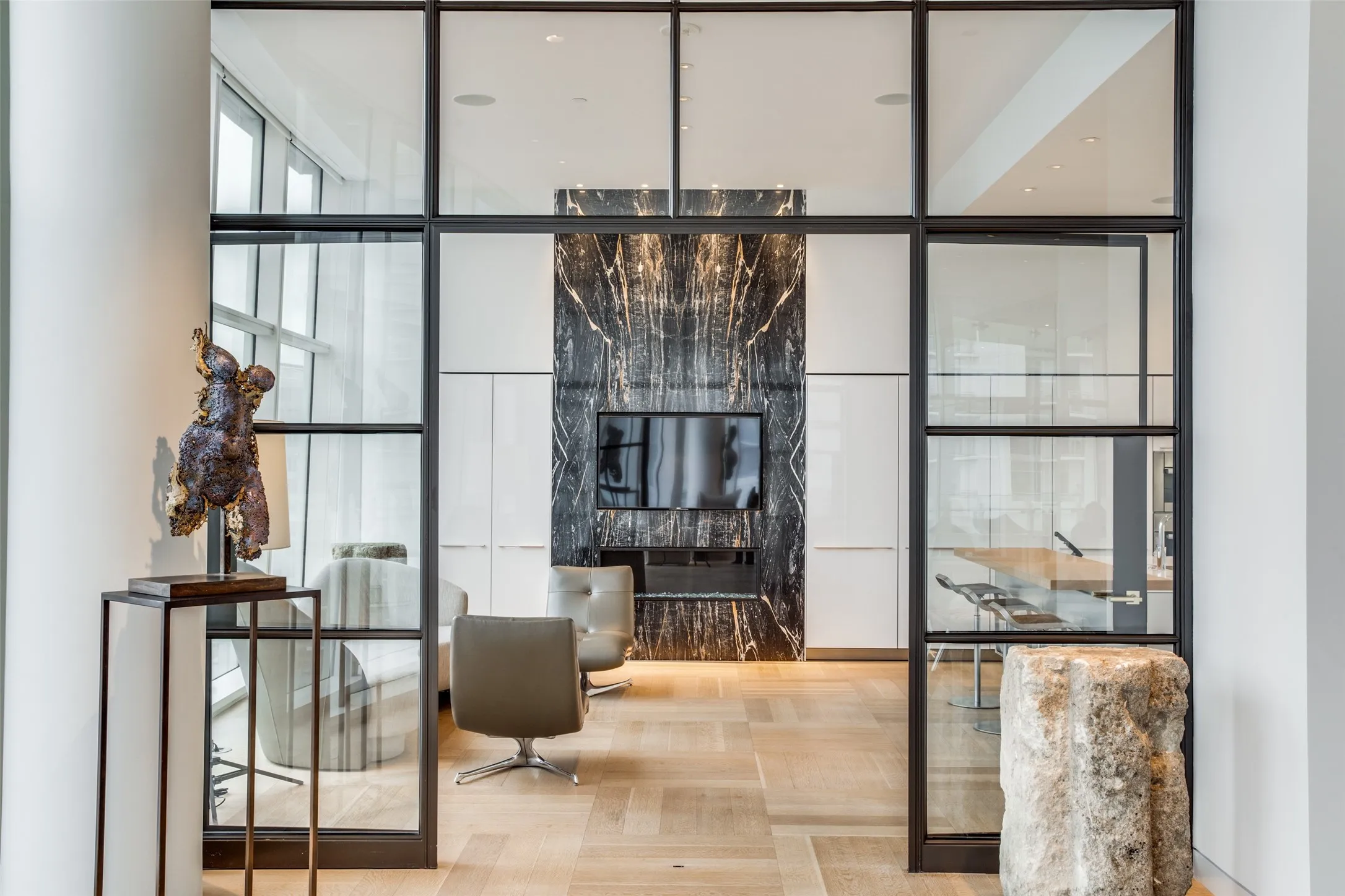 Condominium For Rent in Dallas County , 1918 Olive Street 1902, Dallas, Texas 75201, 2 Bedroom, 3 Bathroom, 3 Garage spaces, 4,998 Sqft, built in 2014, mls#21410489, Real Estate Agent in Dallas, Homes For Rent in Dallas county, Homes For Rent in Dallas, Realtor in Dallas Texas, Real Estate Brokerage Independent Realty Texas, Luminita Cordes Realtor