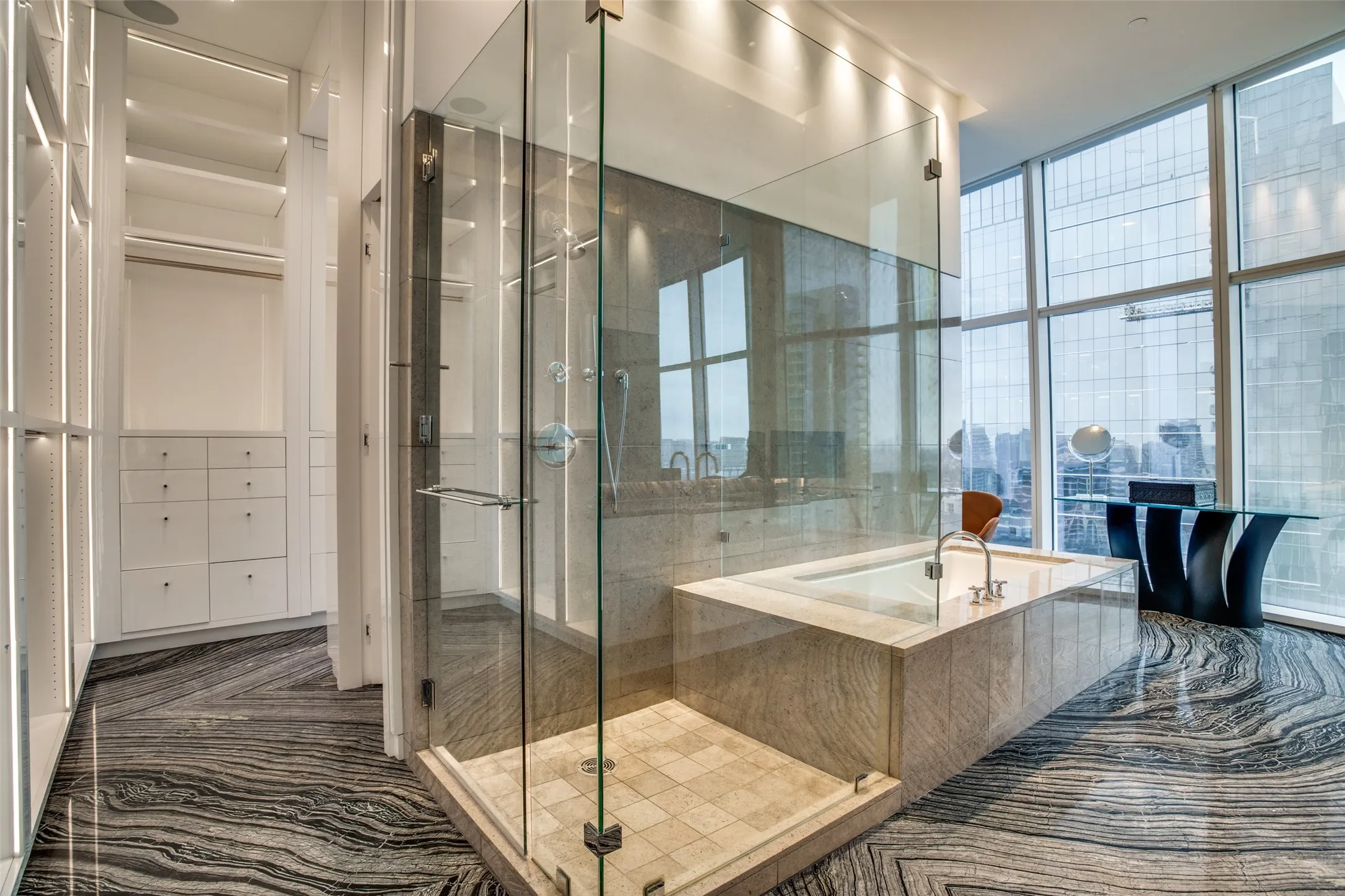 Condominium For Rent in Dallas County , 1918 Olive Street 1902, Dallas, Texas 75201, 2 Bedroom, 3 Bathroom, 3 Garage spaces, 4,998 Sqft, built in 2014, mls#21410489, Real Estate Agent in Dallas, Homes For Rent in Dallas county, Homes For Rent in Dallas, Realtor in Dallas Texas, Real Estate Brokerage Independent Realty Texas, Luminita Cordes Realtor