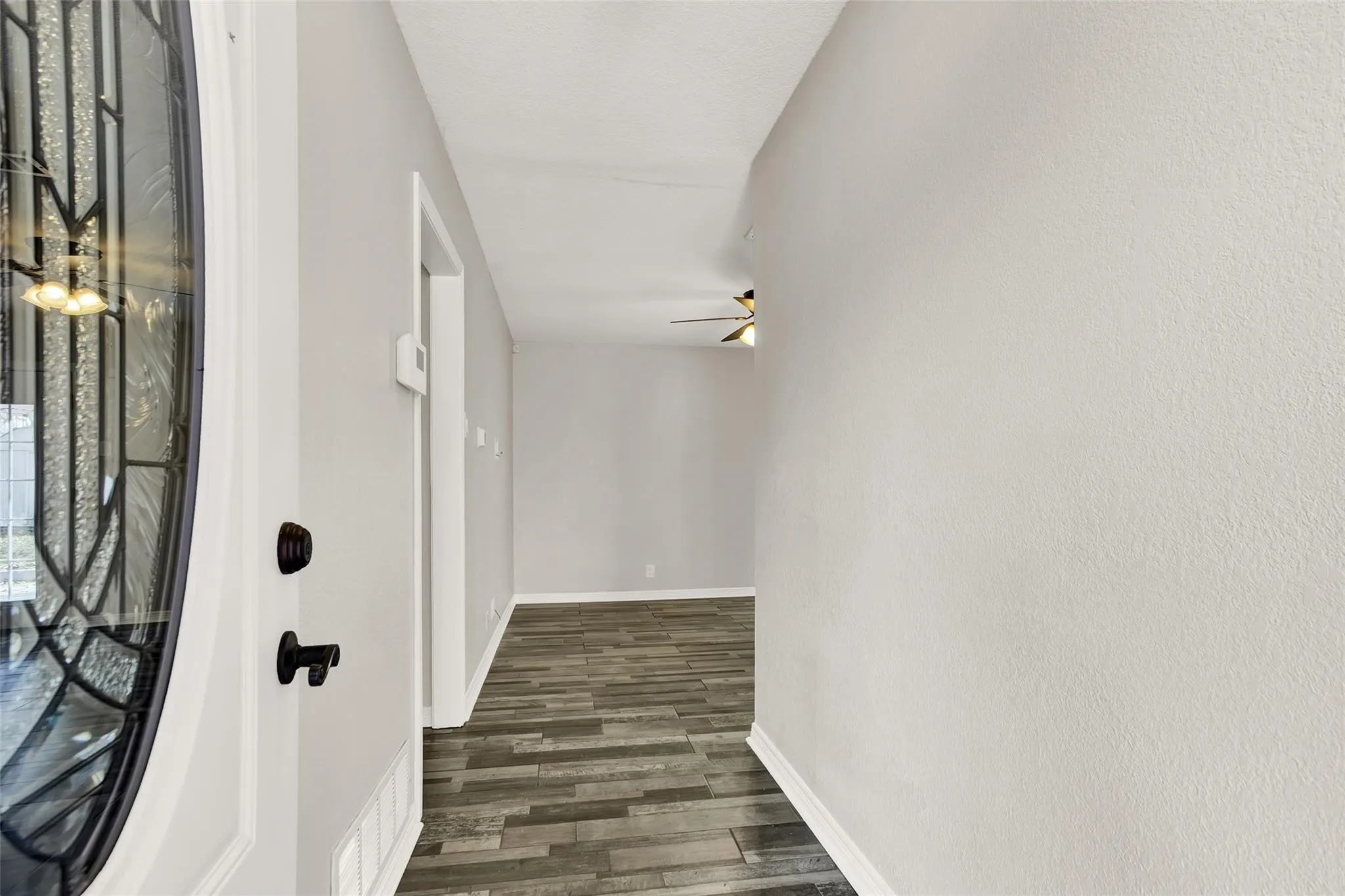 Single Family Residence For Rent in Grayson County , 600 Patricia Drive, Sherman, Texas 75090, 3 Bedroom, 2 Bathroom, 2 Garage spaces, 1,250 Sqft, built in 1965, mls#21410654, Real Estate Agent in Sherman, Homes For Rent in Grayson county, Homes For Rent in Sherman, Realtor in Sherman Texas, Real Estate Brokerage Independent Realty Texas, Luminita Cordes Realtor