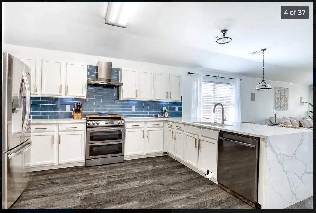 Single Family Residence For Sale