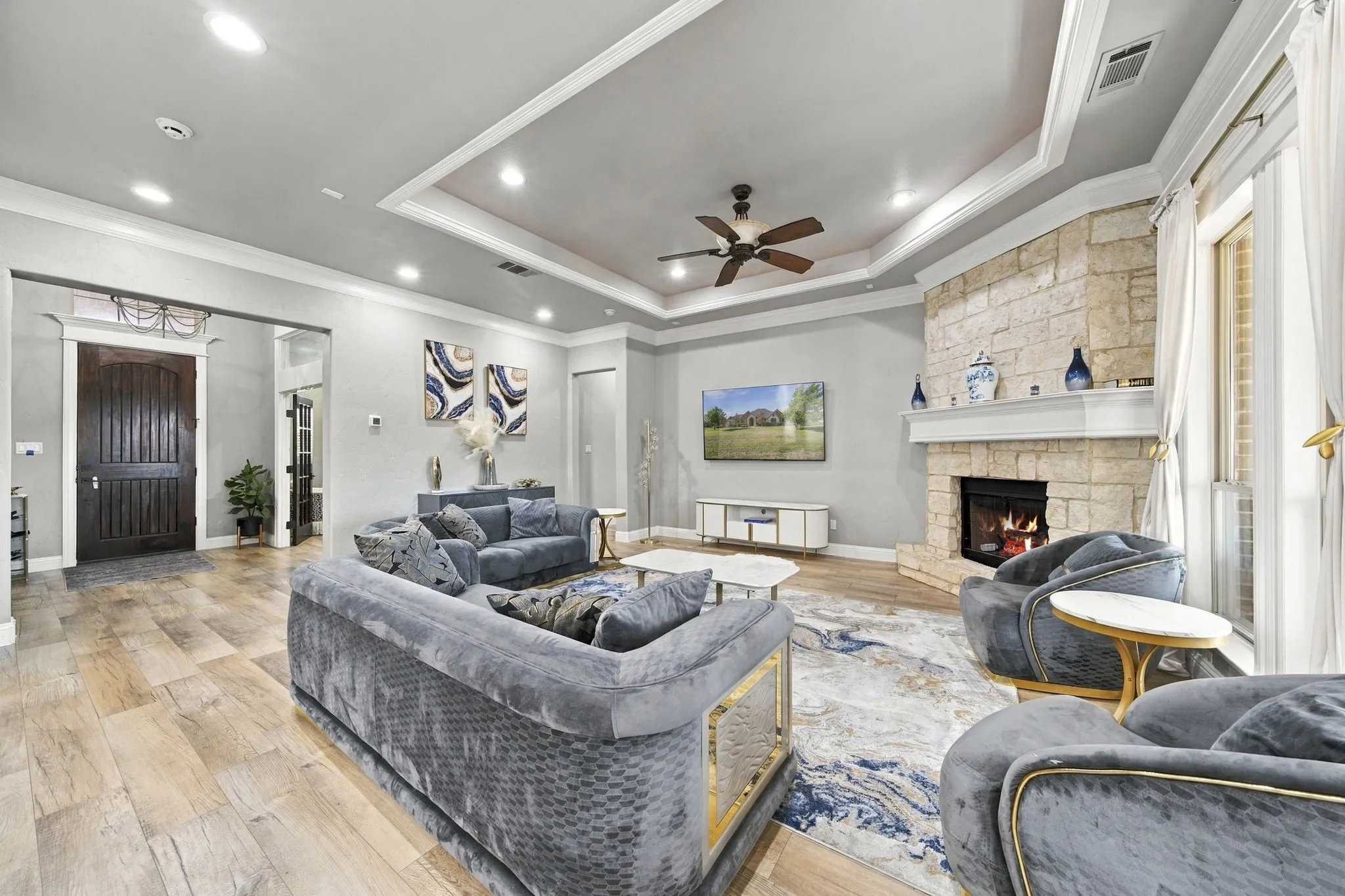 Single Family Residence For Sale in Ellis County , 3220 Baylor Boulevard, Midlothian, Texas 76065, 4 Bedroom, 3 Bathroom, 2 Garage spaces, 3,238 Sqft, built in 2007, mls#21410548, Real Estate Agent in Midlothian, Homes For Sale in Ellis county, Homes For Sale in Midlothian, Realtor in Midlothian Texas, Real Estate Brokerage Independent Realty Texas, Luminita Cordes Realtor