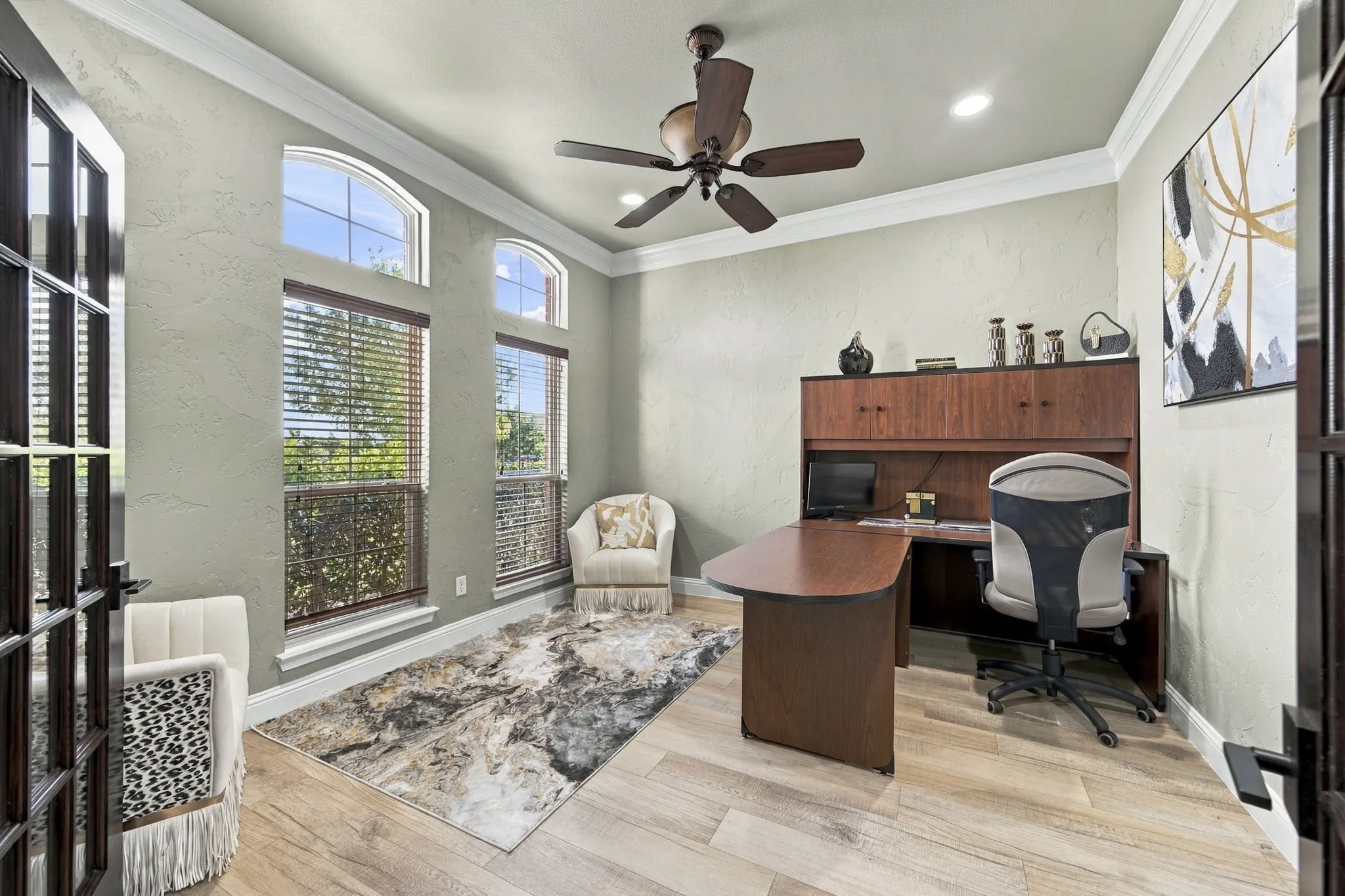 Single Family Residence For Sale in Ellis County , 3220 Baylor Boulevard, Midlothian, Texas 76065, 4 Bedroom, 3 Bathroom, 2 Garage spaces, 3,238 Sqft, built in 2007, mls#21410548, Real Estate Agent in Midlothian, Homes For Sale in Ellis county, Homes For Sale in Midlothian, Realtor in Midlothian Texas, Real Estate Brokerage Independent Realty Texas, Luminita Cordes Realtor
