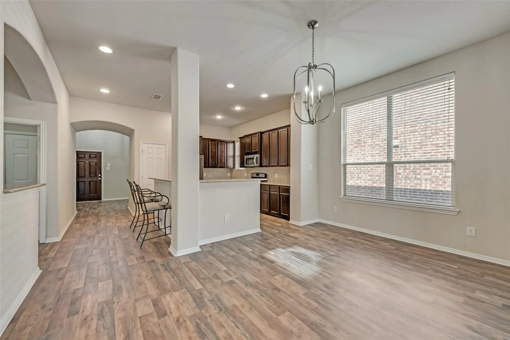 VIEW OF KITCHEN!