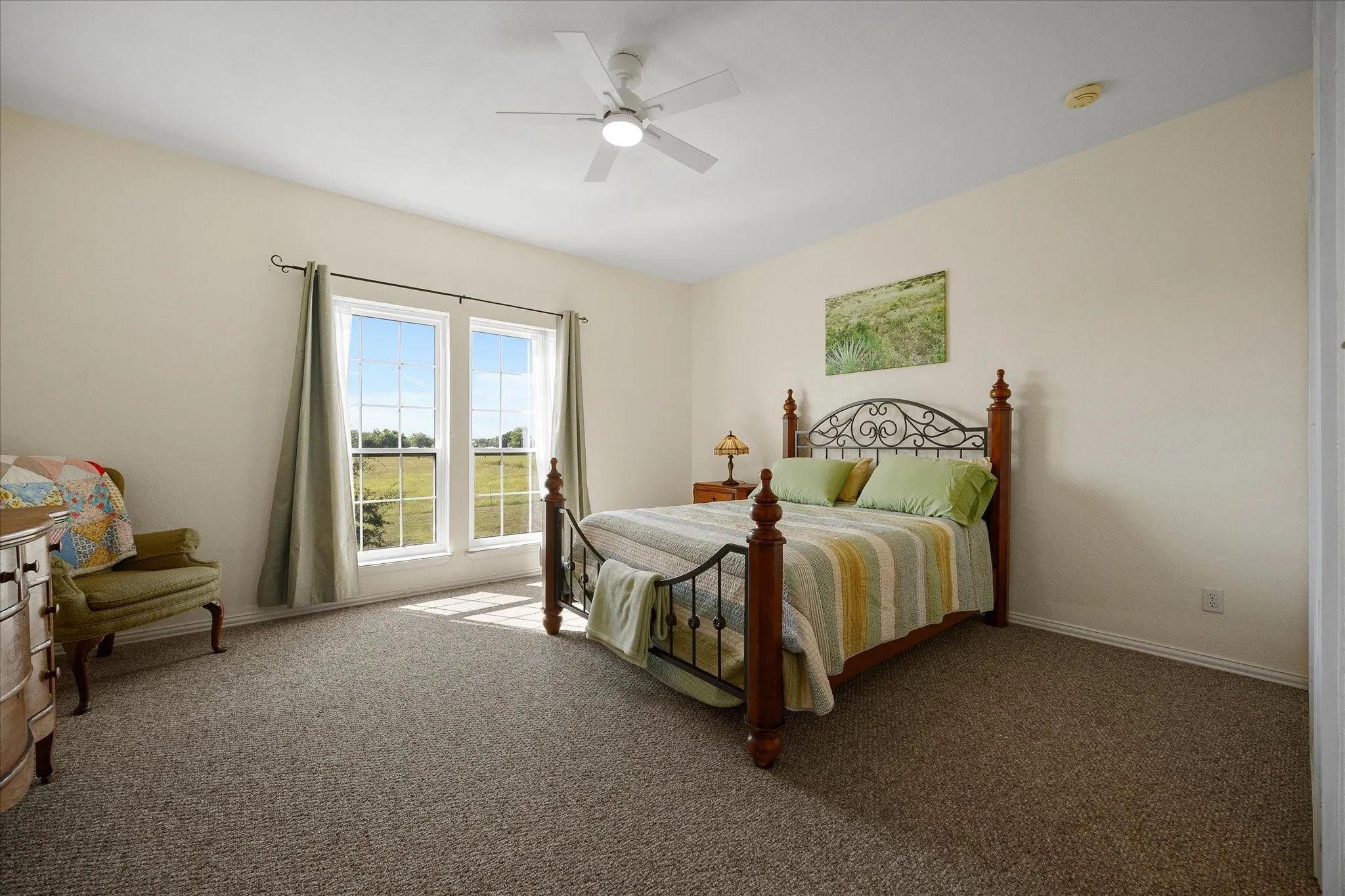 Single Family Residence For Sale in Hunt County , 250 County Road 1006, Wolfe City, Texas 75496, 5 Bedroom, 4 Bathroom, 3 Garage spaces, 4,125 Sqft, built in 2003, mls#21410081, Real Estate Agent in Wolfe City, Homes For Sale in Hunt county, Homes For Sale in Wolfe City, Realtor in Wolfe City Texas, Real Estate Brokerage Independent Realty Texas, Luminita Cordes Realtor