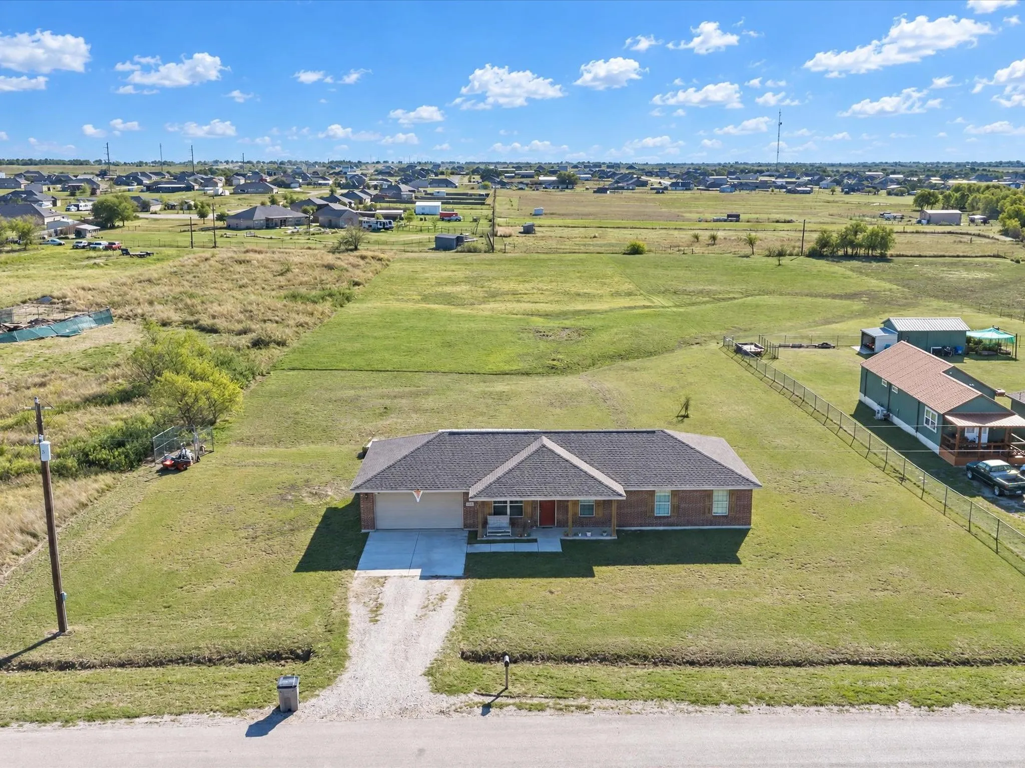Brick home eon 2.25 acres