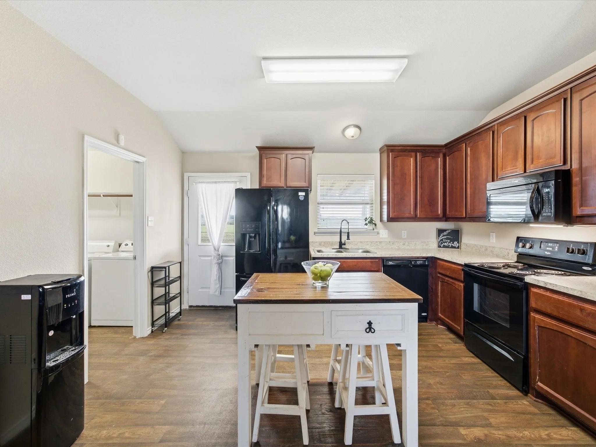 Single Family Residence For Sale in Wise County , 614 Mesa Ridge, Decatur, Texas 76234, 4 Bedroom, 2 Bathroom, 2 Garage spaces, 1,590 Sqft, built in 2015, mls#21409540, Real Estate Agent in Decatur, Homes For Sale in Wise county, Homes For Sale in Decatur, Realtor in Decatur Texas, Real Estate Brokerage Independent Realty Texas, Luminita Cordes Realtor