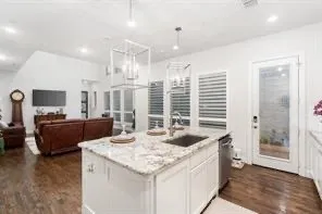 Single Family Residence For Rent in Collin County , 1054 Drew Lane, Allen, Texas 75013, 3 Bedroom, 4 Bathroom, 2 Garage spaces, 2,569 Sqft, built in 2018, mls#21410717, Real Estate Agent in Allen, Homes For Rent in Collin county, Homes For Rent in Allen, Realtor in Allen Texas, Real Estate Brokerage Independent Realty Texas, Luminita Cordes Realtor