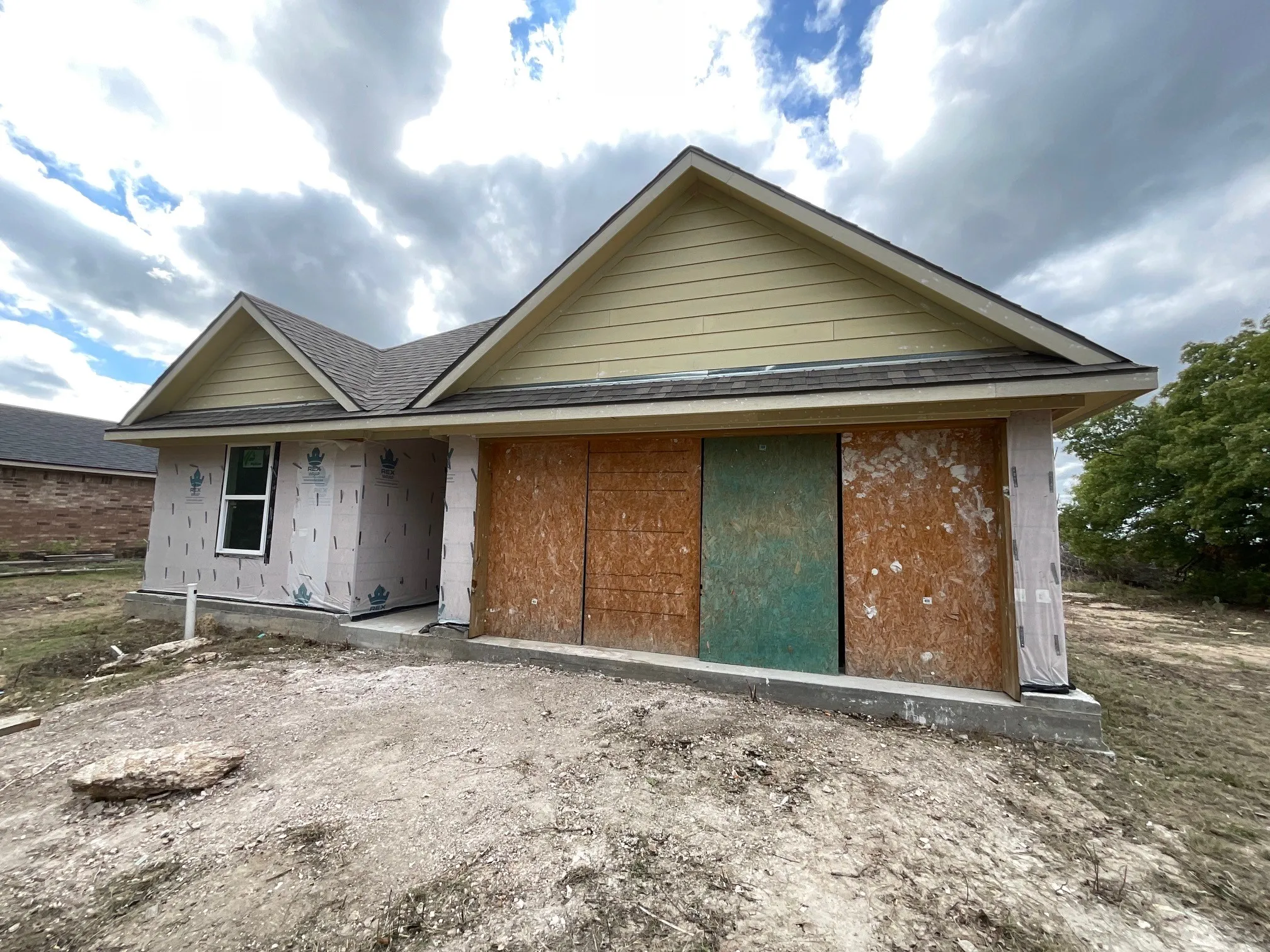Single Family Residence For Sale