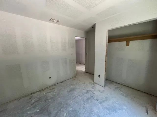 Single Family Residence For Sale in Parker County , 925 King Street, Weatherford, Texas 76086, 3 Bedroom, 2 Bathroom, Garage spaces, 1,307 Sqft, built in 2026, mls#21391616, Real Estate Agent in Weatherford, Homes For Sale in Parker county, Homes For Sale in Weatherford, Realtor in Weatherford Texas, Real Estate Brokerage Independent Realty Texas, Luminita Cordes Realtor
