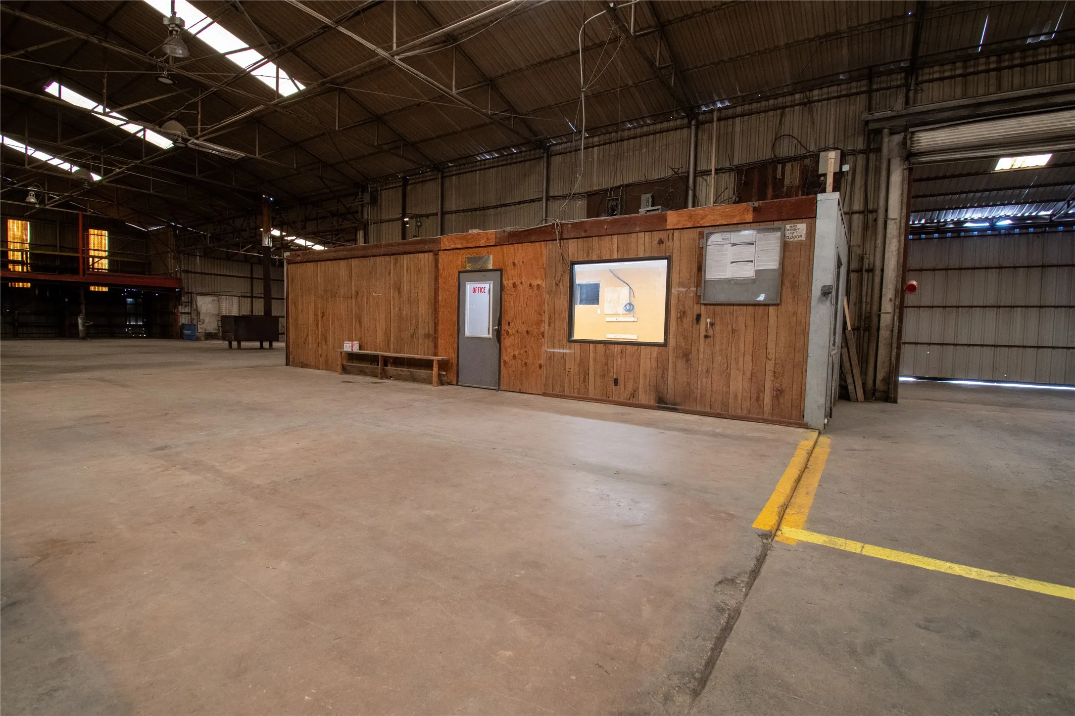 Industrial For Sale in Wise County , 500 Fm 1658, Bridgeport, Texas 76426, 0, 0, Garage spaces, 0 Sqft, built in 1981, mls#21410618, Real Estate Agent in Bridgeport, Homes For Sale in Wise county, Homes For Sale in Bridgeport, Realtor in Bridgeport Texas, Real Estate Brokerage Independent Realty Texas, Luminita Cordes Realtor