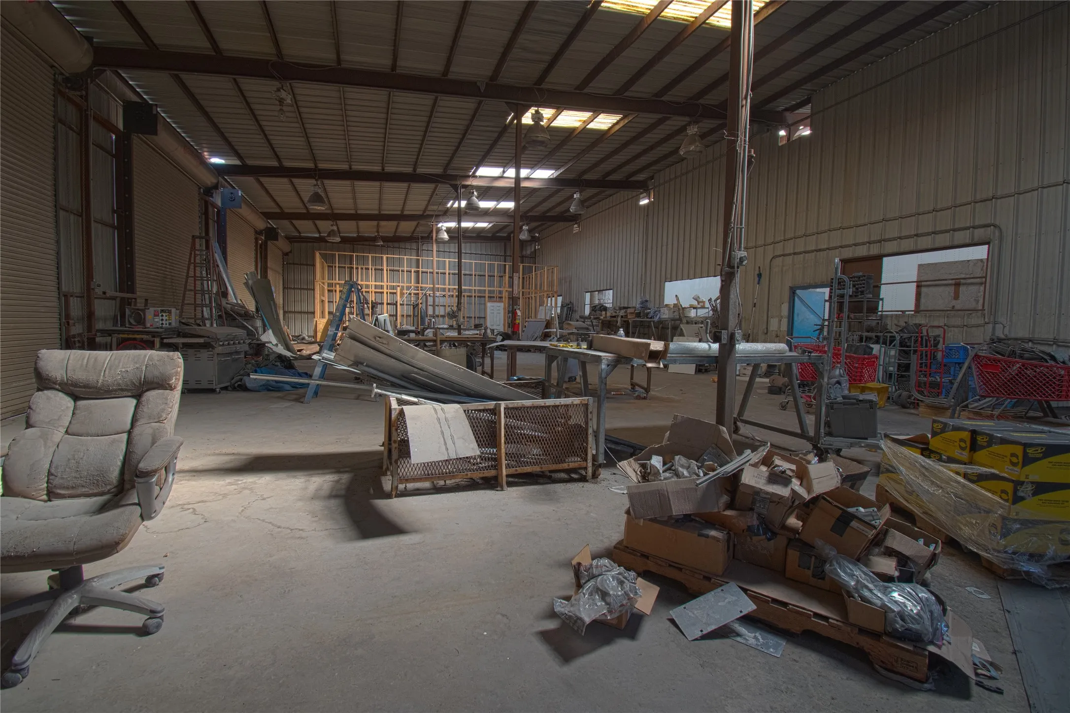 Industrial For Sale in Wise County , 500 Fm 1658, Bridgeport, Texas 76426, 0, 0, Garage spaces, 0 Sqft, built in 1981, mls#21410618, Real Estate Agent in Bridgeport, Homes For Sale in Wise county, Homes For Sale in Bridgeport, Realtor in Bridgeport Texas, Real Estate Brokerage Independent Realty Texas, Luminita Cordes Realtor