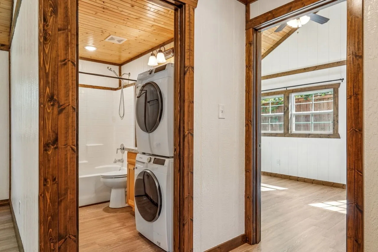 Single Family Residence For Sale in Tarrant County , 7167 Floral Street, Azle, Texas 76020, 2 Bedroom, 1 Bathroom, Garage spaces, 792 Sqft, built in 2022, mls#21410728, Real Estate Agent in Azle, Homes For Sale in Tarrant county, Homes For Sale in Azle, Realtor in Azle Texas, Real Estate Brokerage Independent Realty Texas, Luminita Cordes Realtor