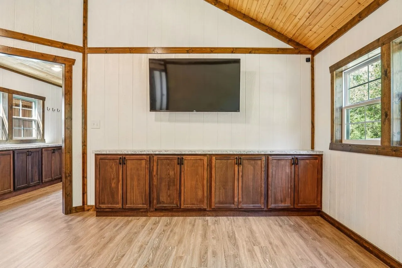 Single Family Residence For Sale in Tarrant County , 7167 Floral Street, Azle, Texas 76020, 2 Bedroom, 1 Bathroom, Garage spaces, 792 Sqft, built in 2022, mls#21410728, Real Estate Agent in Azle, Homes For Sale in Tarrant county, Homes For Sale in Azle, Realtor in Azle Texas, Real Estate Brokerage Independent Realty Texas, Luminita Cordes Realtor