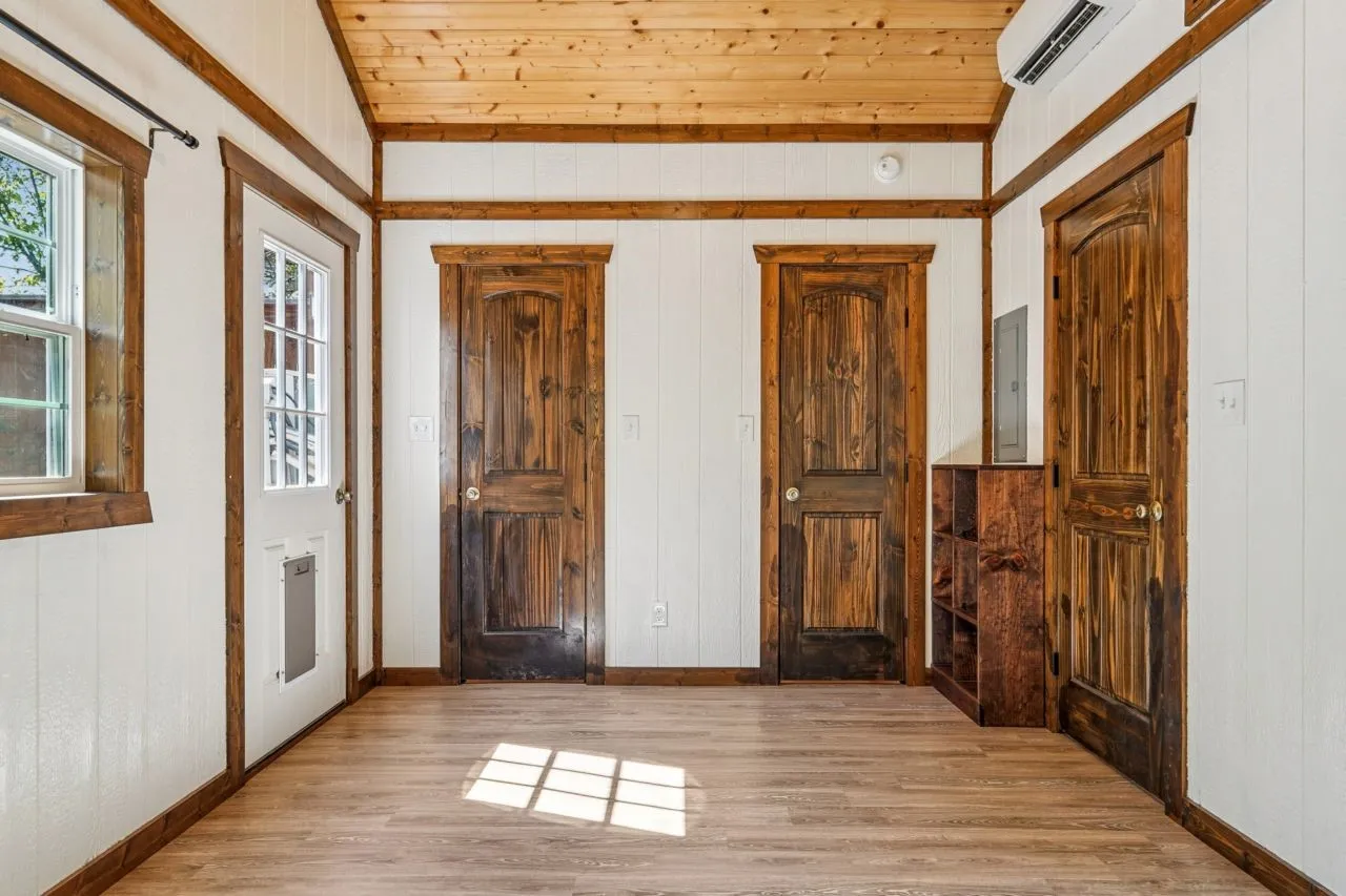 Single Family Residence For Sale in Tarrant County , 7167 Floral Street, Azle, Texas 76020, 2 Bedroom, 1 Bathroom, Garage spaces, 792 Sqft, built in 2022, mls#21410728, Real Estate Agent in Azle, Homes For Sale in Tarrant county, Homes For Sale in Azle, Realtor in Azle Texas, Real Estate Brokerage Independent Realty Texas, Luminita Cordes Realtor