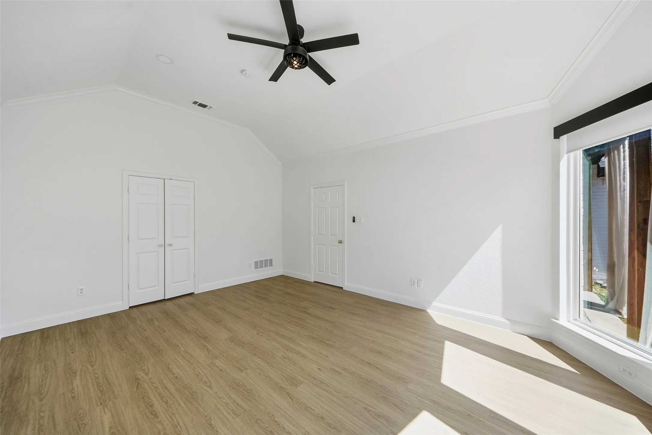 Single Family Residence For Rent in Collin County , 1431 Constellation Drive, Allen, Texas 75013, 5 Bedroom, 3 Bathroom, 2 Garage spaces, 3,187 Sqft, built in 1998, mls#21410721, Real Estate Agent in Allen, Homes For Rent in Collin county, Homes For Rent in Allen, Realtor in Allen Texas, Real Estate Brokerage Independent Realty Texas, Luminita Cordes Realtor