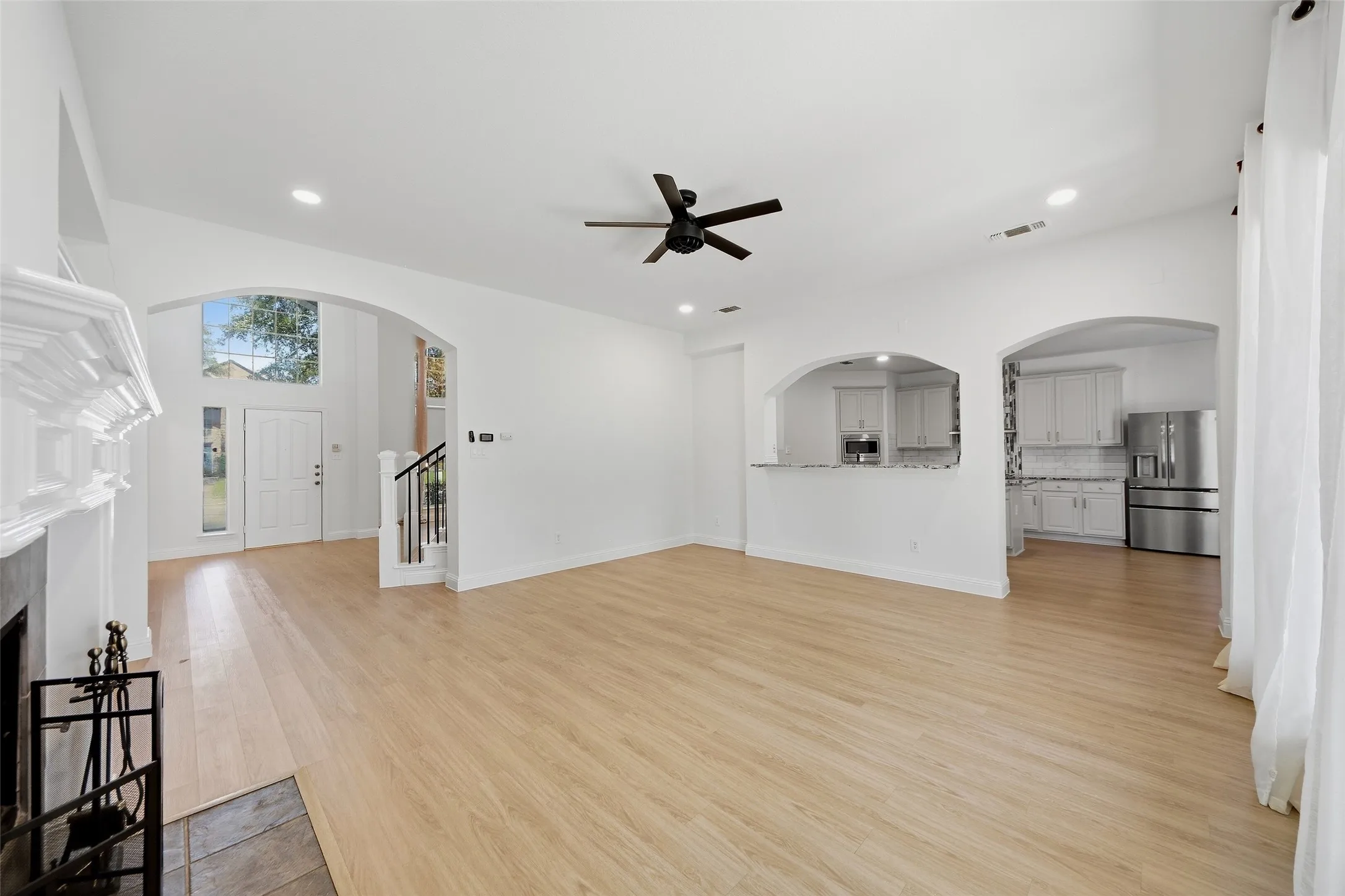 Single Family Residence For Rent in Collin County , 1431 Constellation Drive, Allen, Texas 75013, 5 Bedroom, 3 Bathroom, 2 Garage spaces, 3,187 Sqft, built in 1998, mls#21410721, Real Estate Agent in Allen, Homes For Rent in Collin county, Homes For Rent in Allen, Realtor in Allen Texas, Real Estate Brokerage Independent Realty Texas, Luminita Cordes Realtor