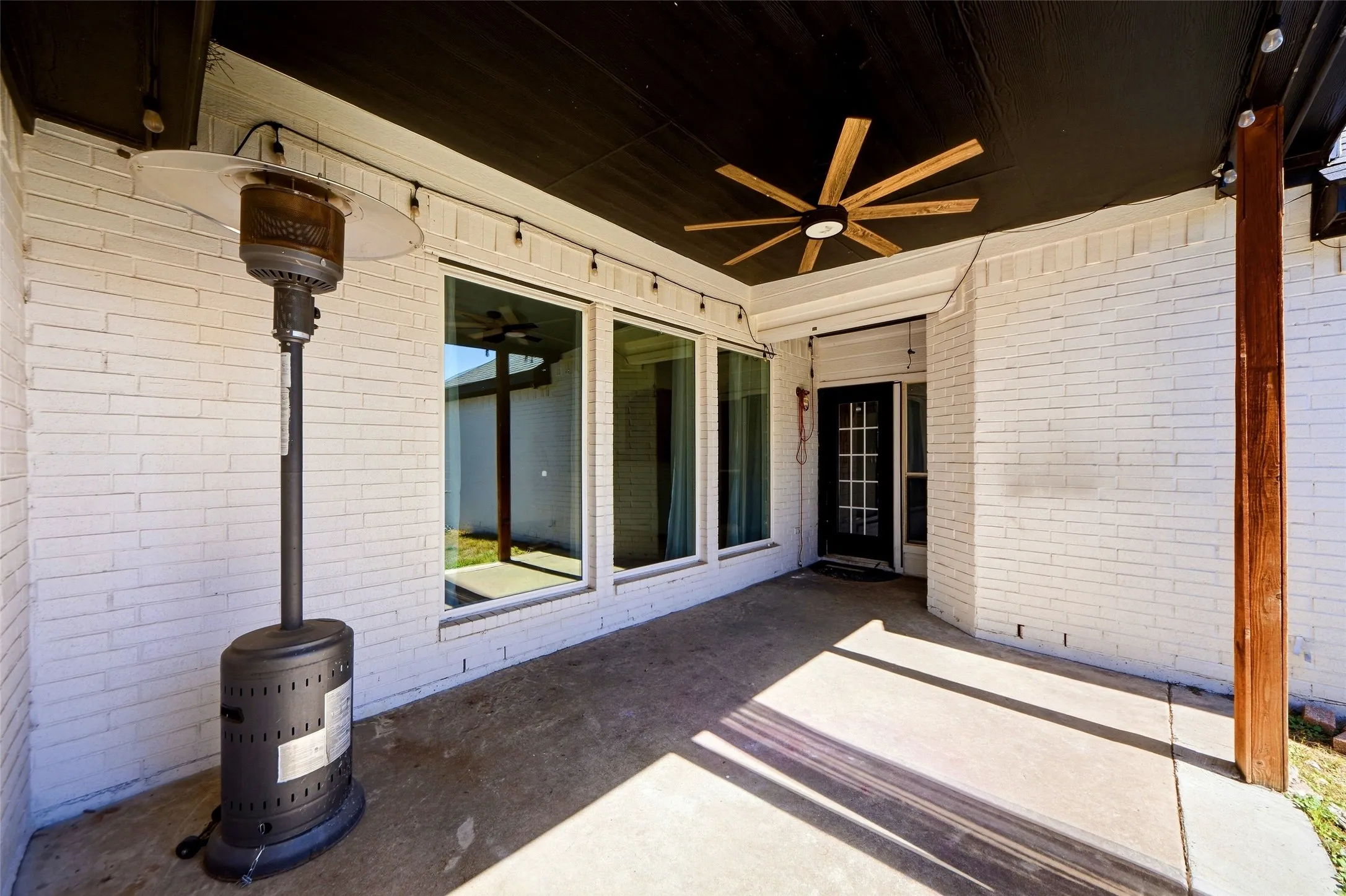 Single Family Residence For Rent in Collin County , 1431 Constellation Drive, Allen, Texas 75013, 5 Bedroom, 3 Bathroom, 2 Garage spaces, 3,187 Sqft, built in 1998, mls#21410721, Real Estate Agent in Allen, Homes For Rent in Collin county, Homes For Rent in Allen, Realtor in Allen Texas, Real Estate Brokerage Independent Realty Texas, Luminita Cordes Realtor