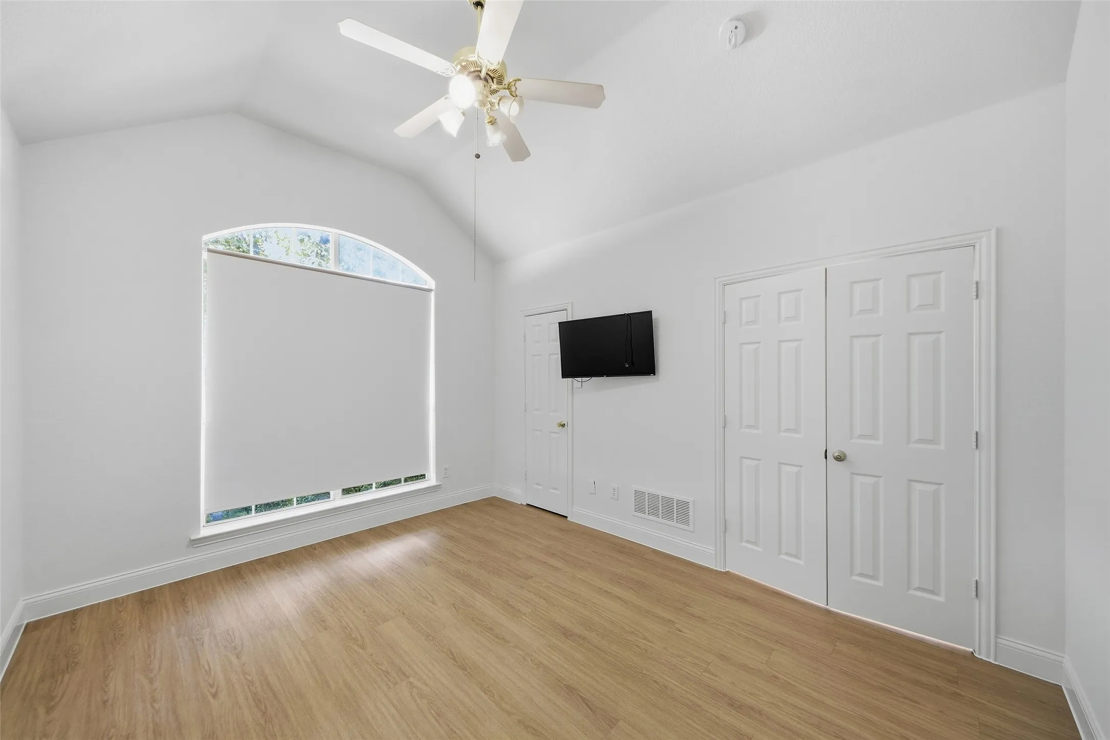 Single Family Residence For Rent in Collin County , 1431 Constellation Drive, Allen, Texas 75013, 5 Bedroom, 3 Bathroom, 2 Garage spaces, 3,187 Sqft, built in 1998, mls#21410721, Real Estate Agent in Allen, Homes For Rent in Collin county, Homes For Rent in Allen, Realtor in Allen Texas, Real Estate Brokerage Independent Realty Texas, Luminita Cordes Realtor