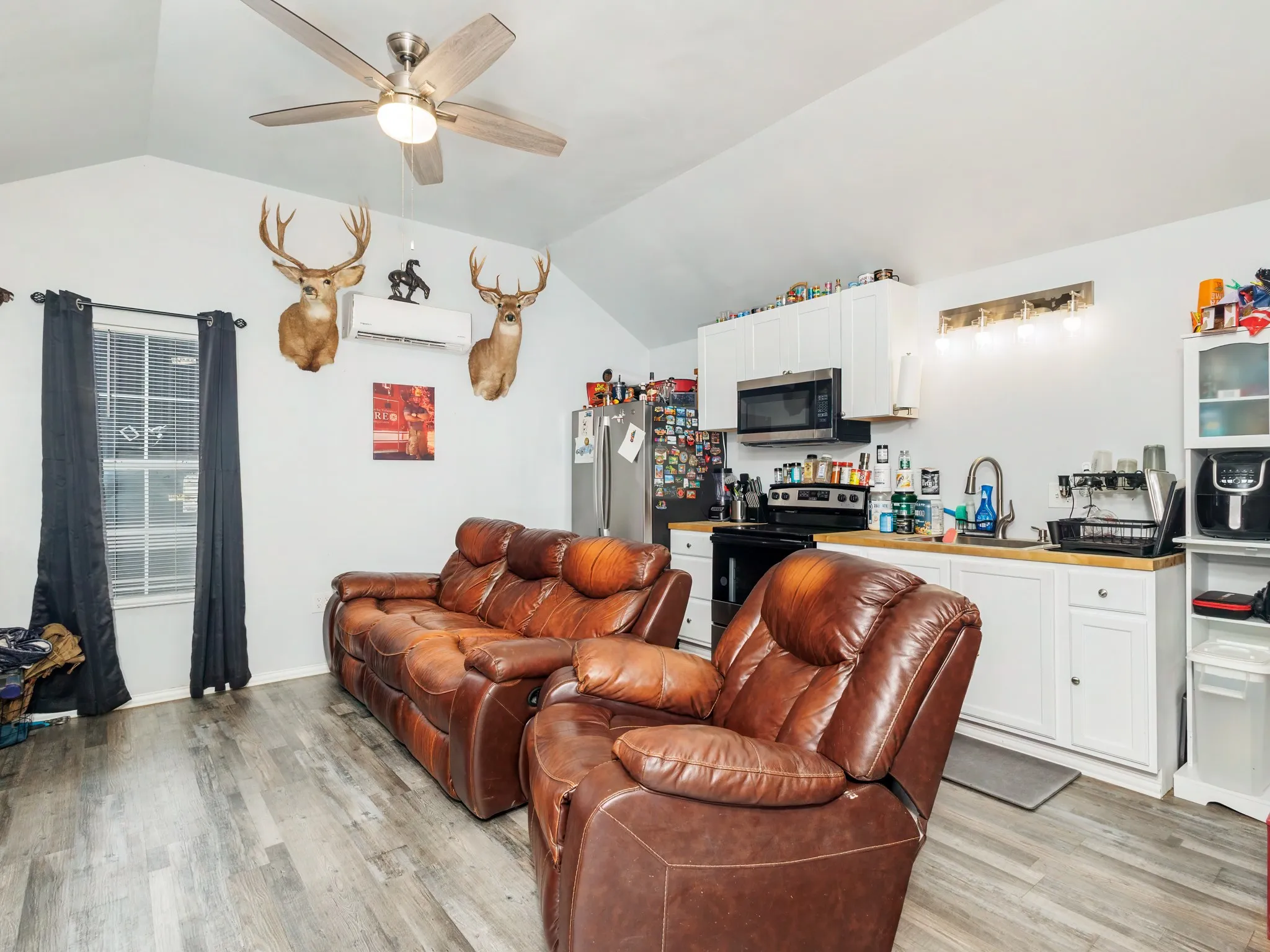 Warehouse For Sale in Comanche County , 3105 State Highway 2861, Comanche, Texas 76442, 0, 0, Garage spaces, 0 Sqft, built in 2022, mls#21410587, Real Estate Agent in Comanche, Homes For Sale in Comanche county, Homes For Sale in Comanche, Realtor in Comanche Texas, Real Estate Brokerage Independent Realty Texas, Luminita Cordes Realtor